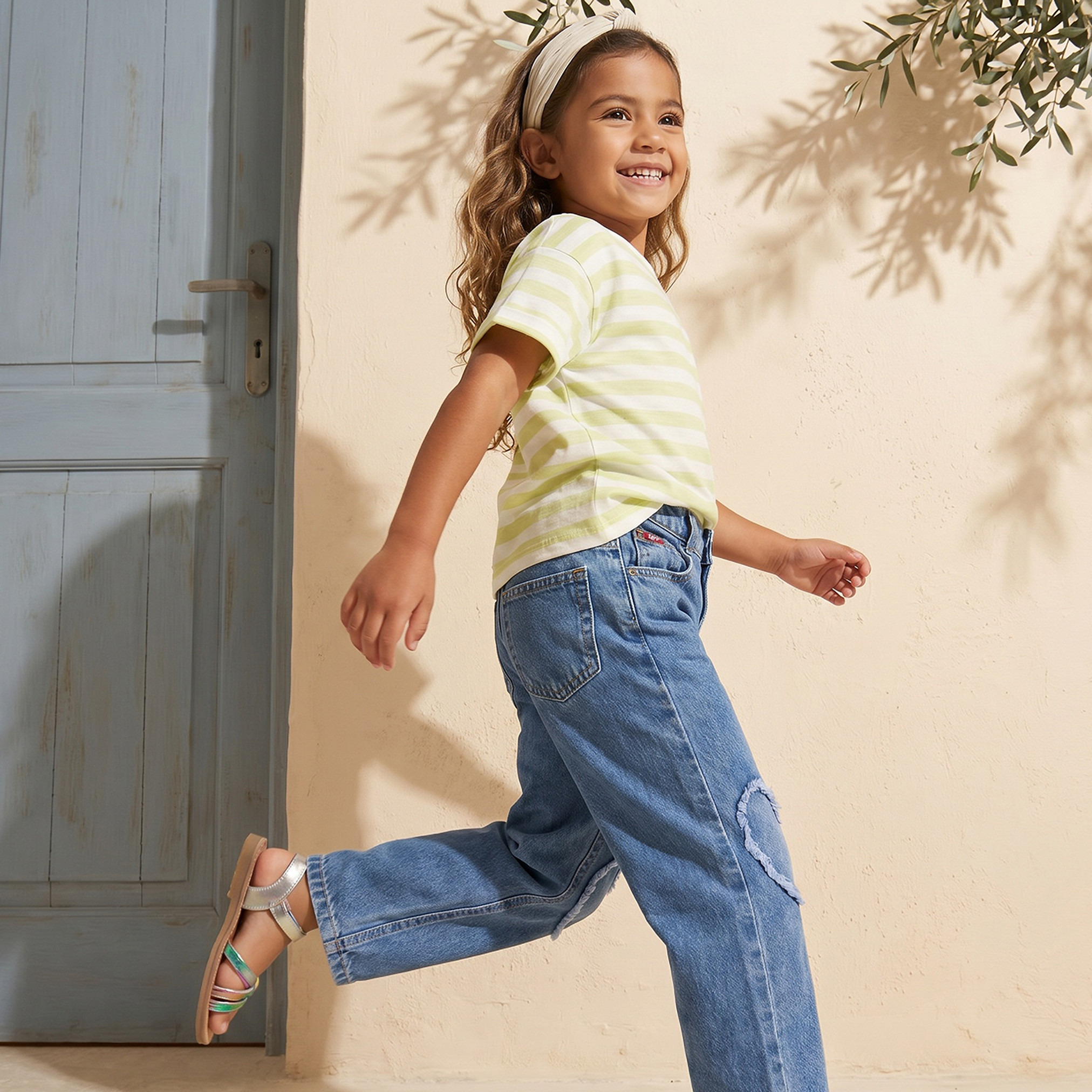 Juniors Crew Neck Short Sleeves T-shirt with Heart Embellishment-girls-clothing-tshirts-image-5