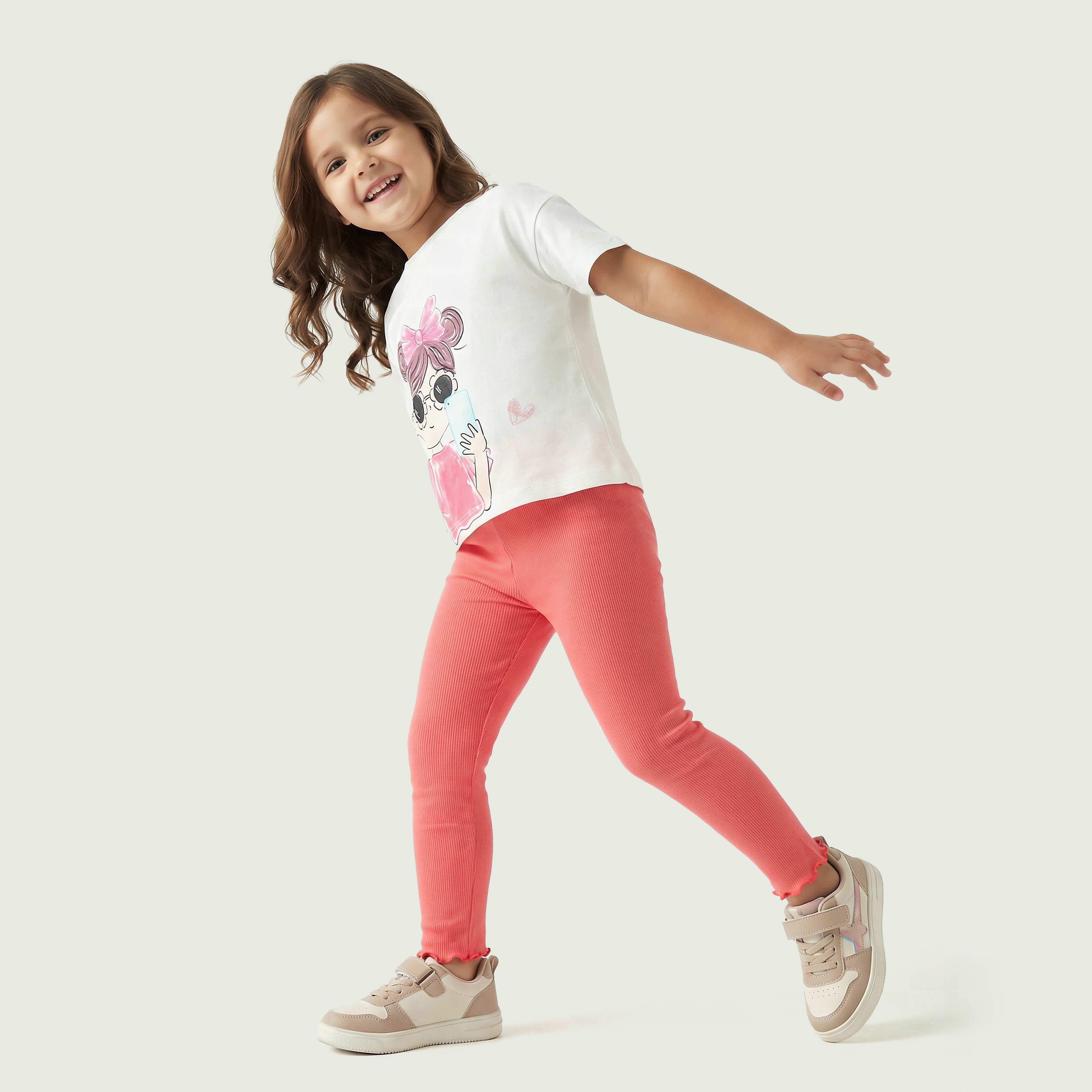 Juniors Crew Neck Short Sleeves T-shirt with Graphic Print-girls-clothing-tshirts-image-5