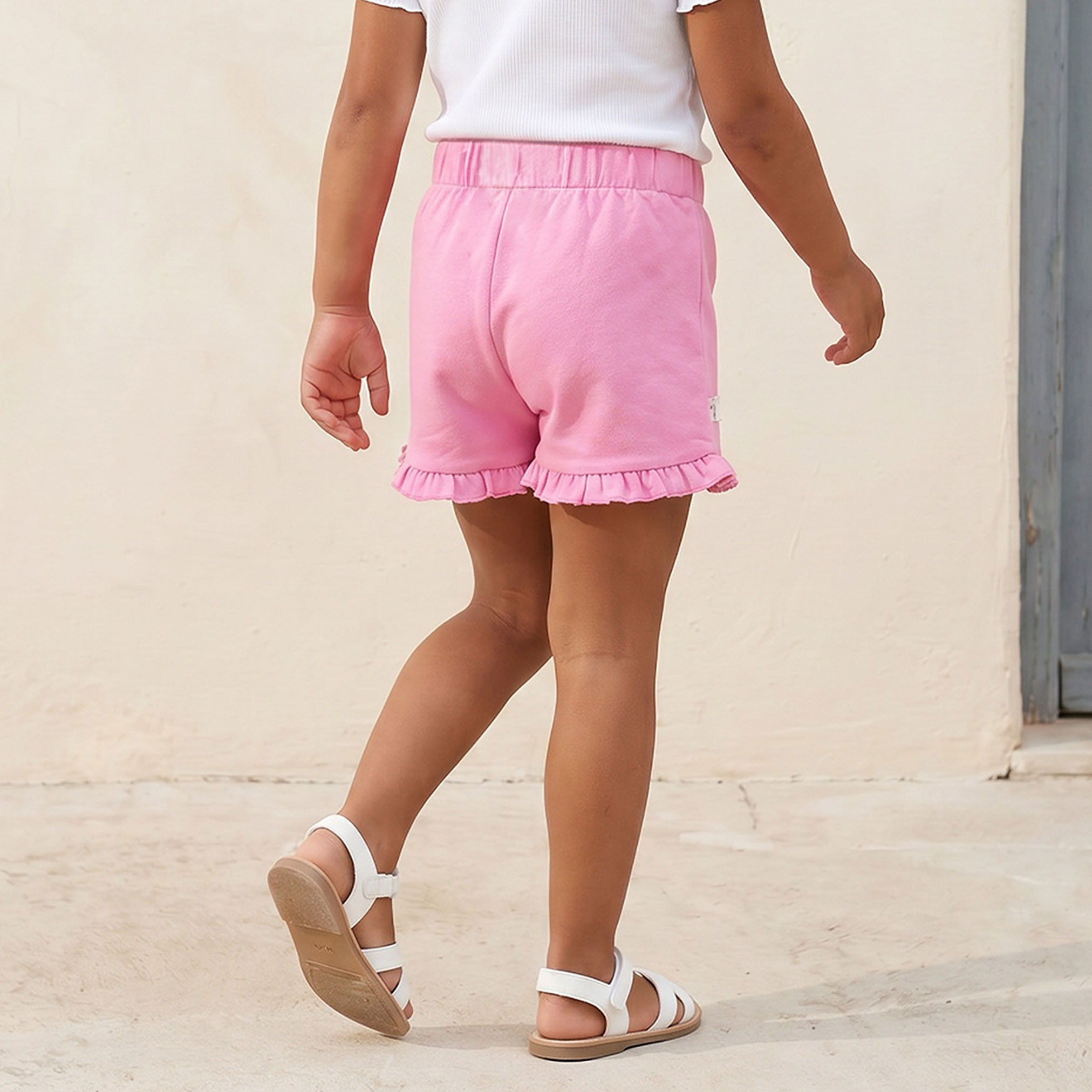 شورت طول الركبة بخصر مطاطي وكشكشة من جونيورز-baby-girls-clothing-bottoms-shorts-image-3