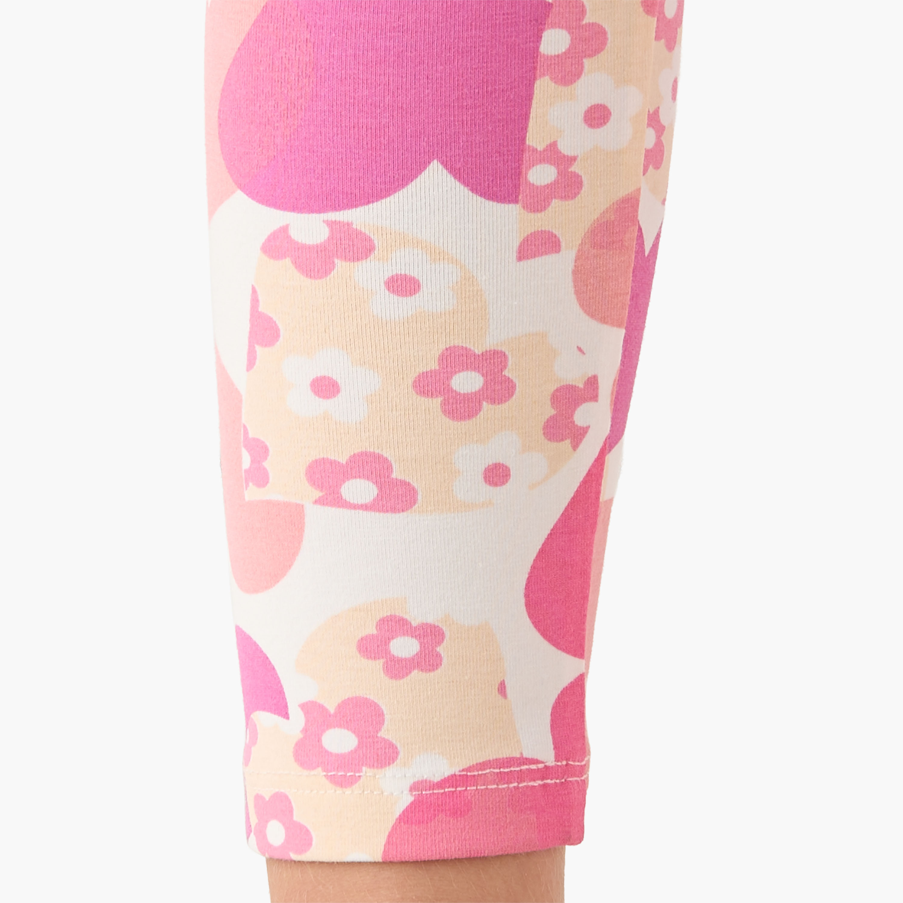 بنطلون ليقنز بطبعات قلب من جونيورز-girls-clothing-bottoms-leggings-image-1