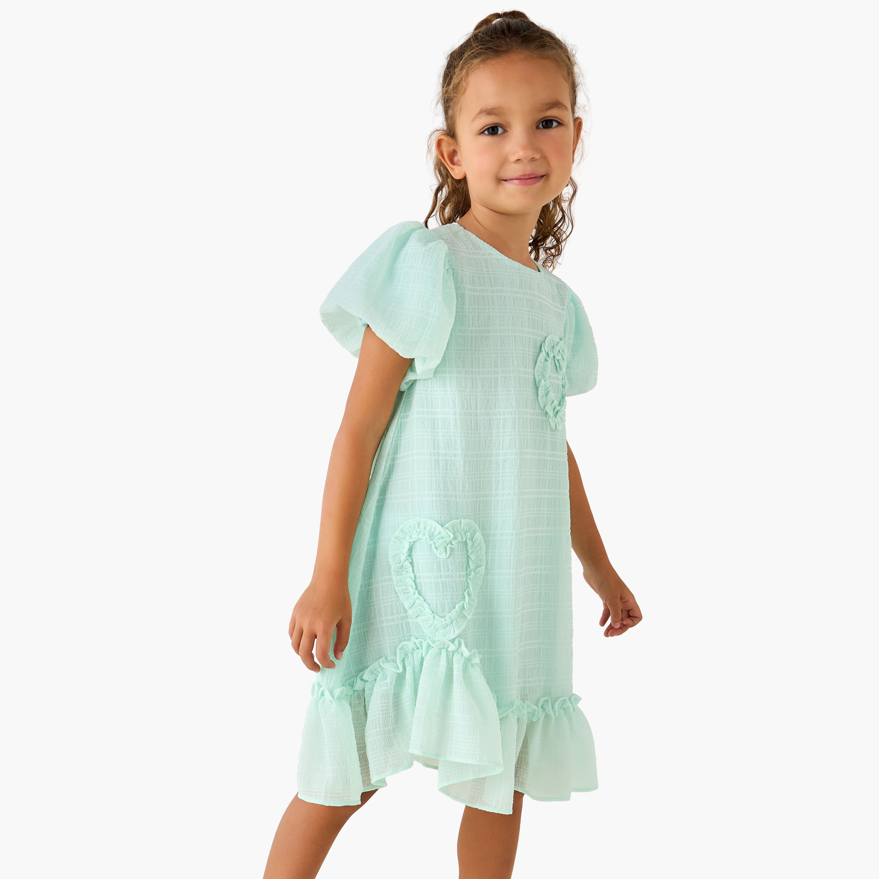فستان بأكمام منفوخة وياقة مستديرة وزخارف قلب من جونيورز-girls-clothing-dressesandjumpsuits-image-1