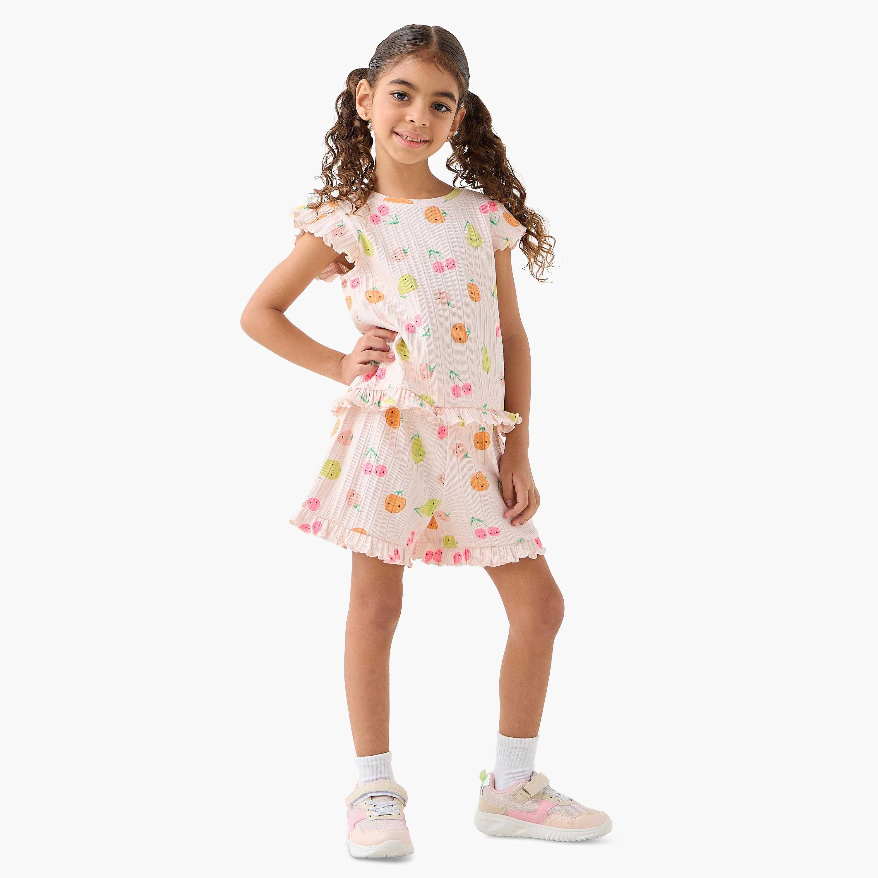 طقم شورت وتيشيرت بأكمام قصيرة كشكش ورقبة ضيقة وطبعات من جونيورز-girls-clothing-setsandcoords-image-6