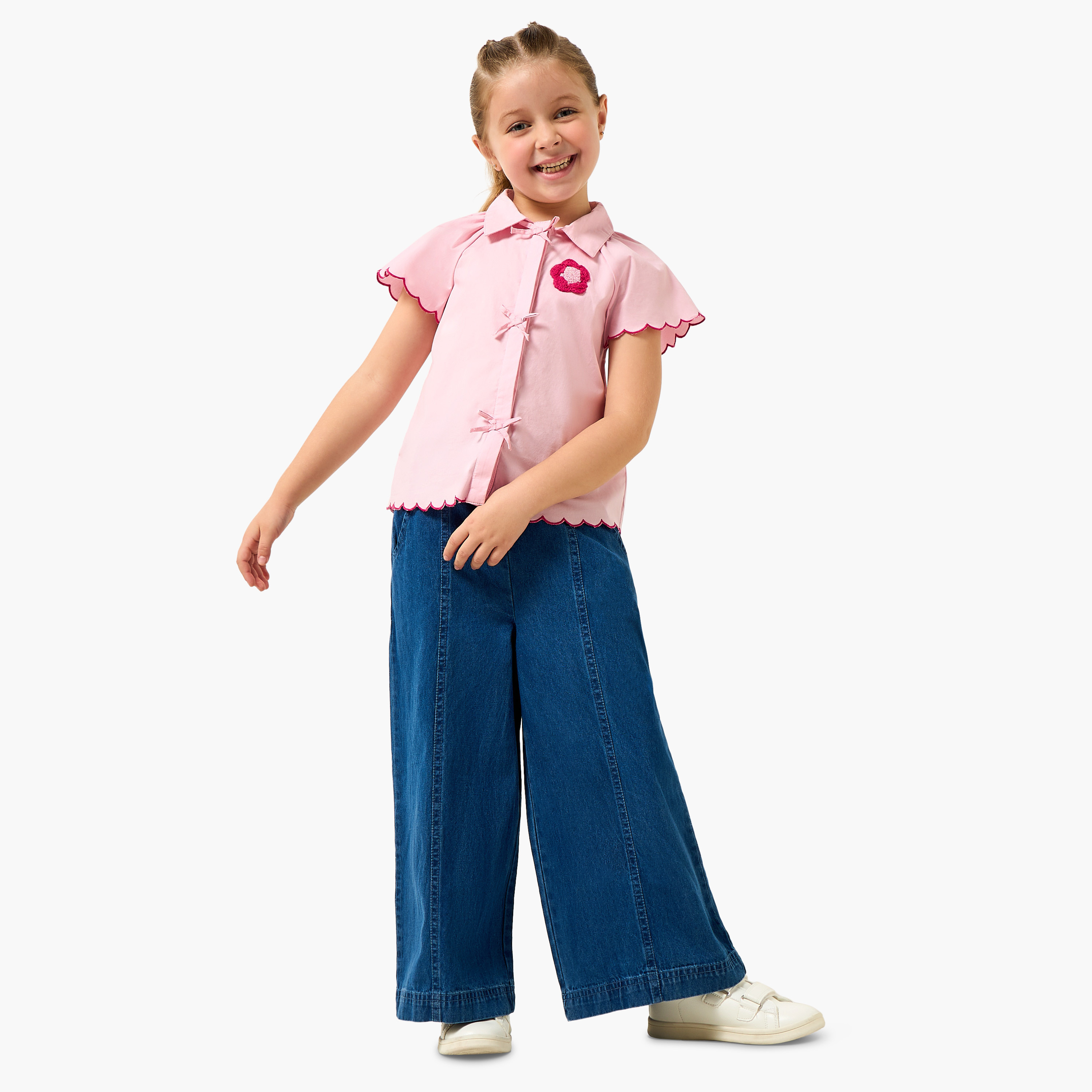 قميص بأكمام قصيرة وياقة عادية وزخارف زهور من جونيورز-baby-girls-clothing-blousesandshirts-image-4