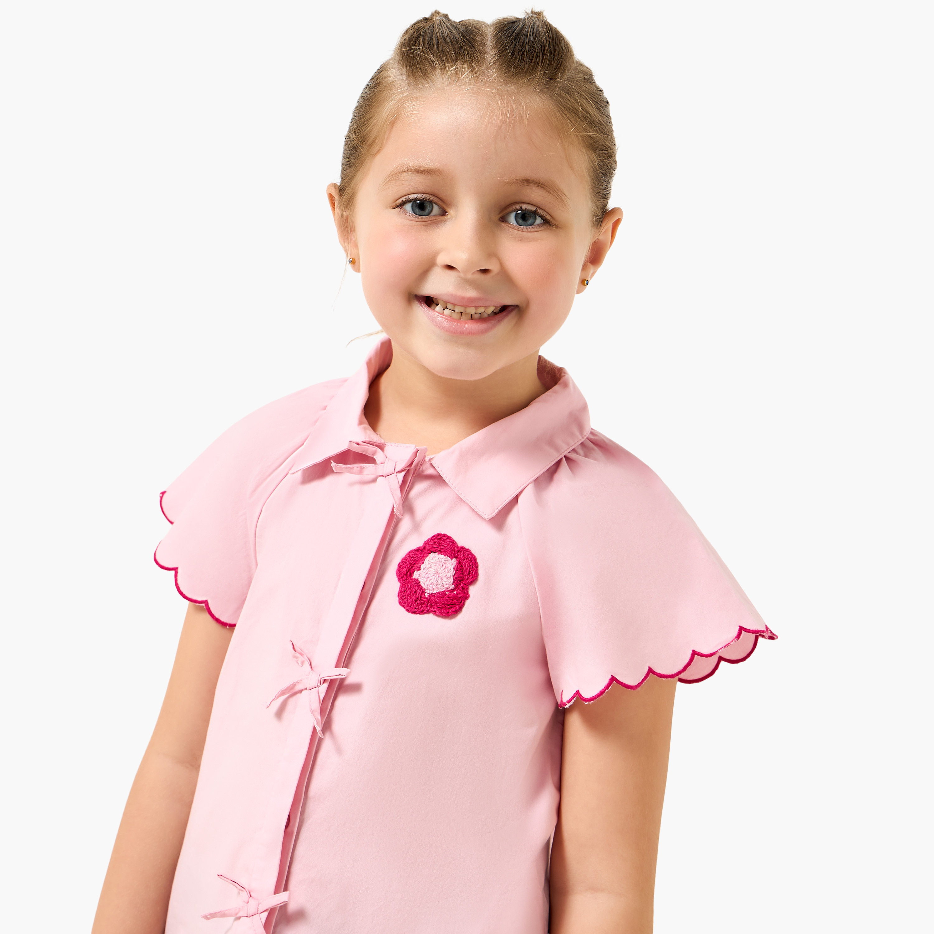قميص بأكمام قصيرة وياقة عادية وزخارف زهور من جونيورز-baby-girls-clothing-blousesandshirts-image-2
