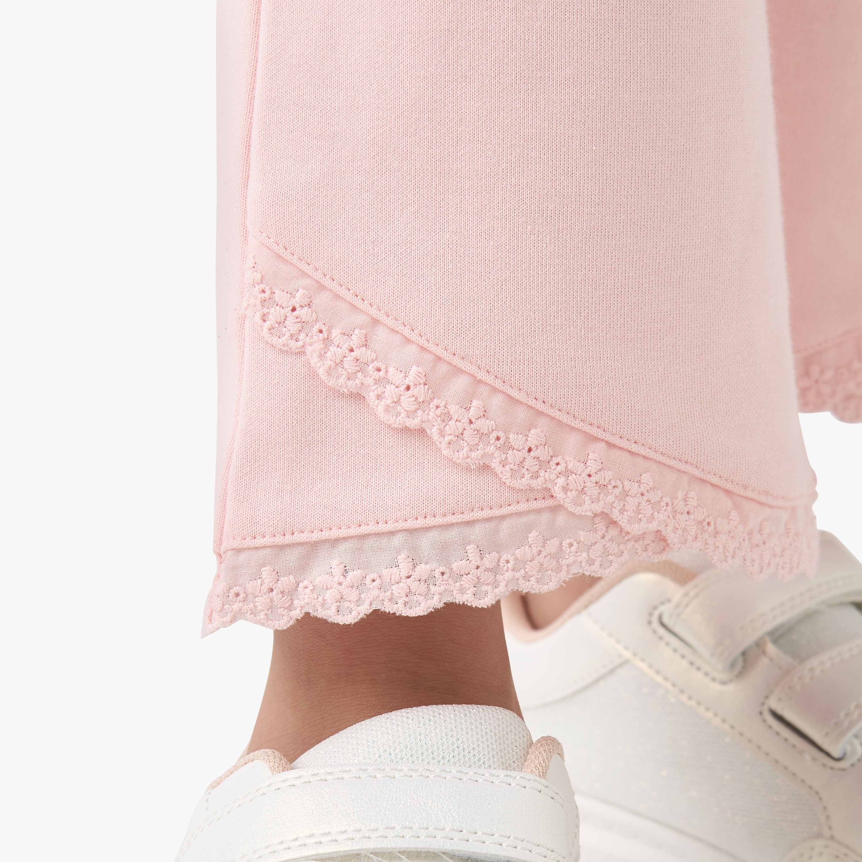 طقم بنطلون رياضي بحافة دانتيل وسويت شيرت بأكمام طويلة وقبعة من جونيورز-girls-clothing-setsandcoords-image-2
