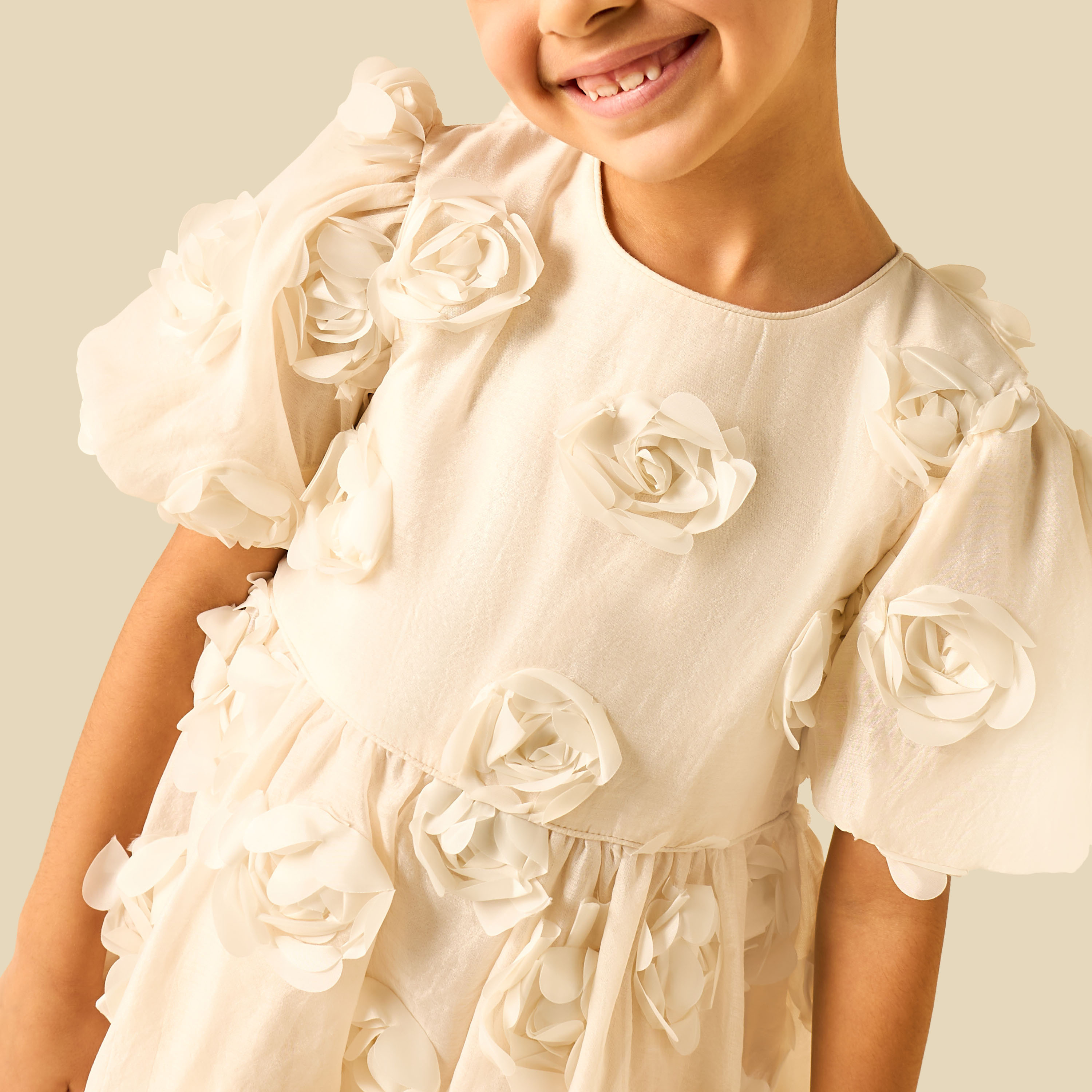 Juniors Round Neck Short Sleeves A-line Dress with Floral Applique-girls-clothing-dressesandjumpsuits-image-4