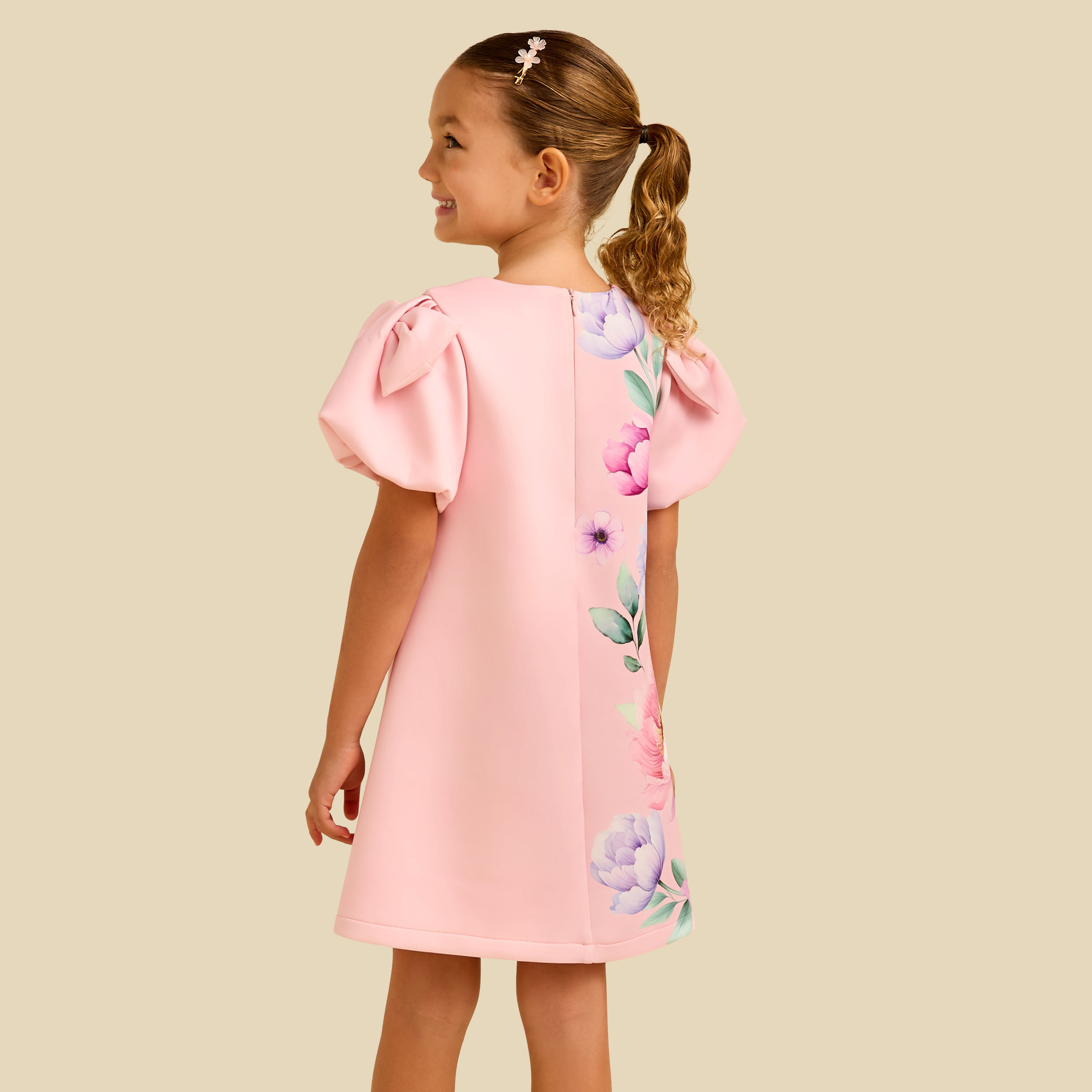 فستان بياقة مستديرة وأكمام قصيرة وطبعات زهرية من جونيورز-girls-clothing-dressesandjumpsuits-image-4