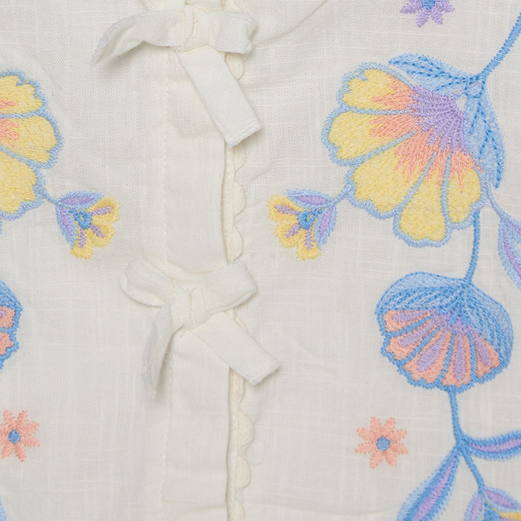 Round Neck Sleeveless Top and Pants Set with Embroidery-girls-clothing-setsandcoords-image-4