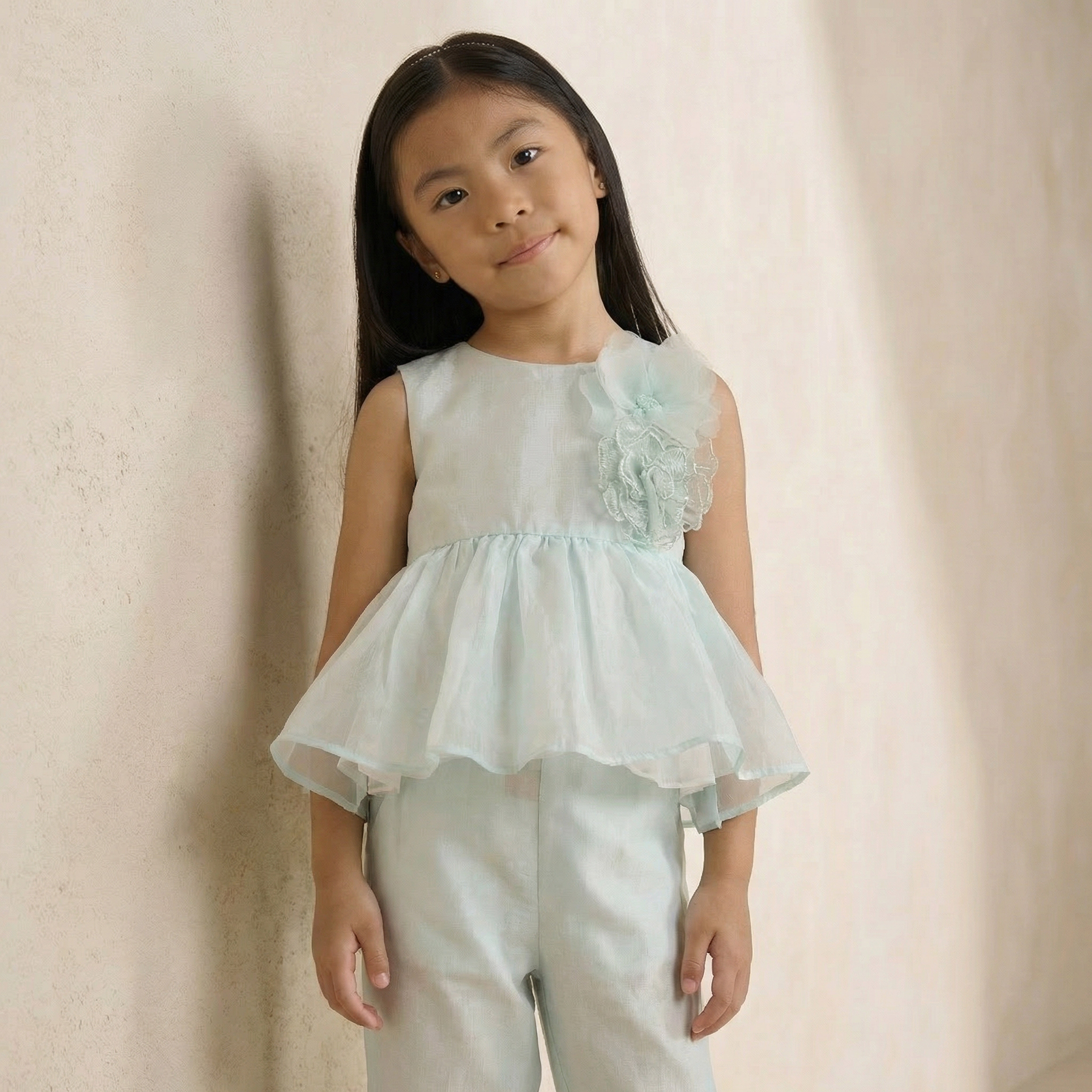 طقم بنطلون بتزيينات زهرية وبلوزة بيبلوم دون أكمام بياقة مستديرة من إليجو-girls-clothing-setsandcoords-image-5