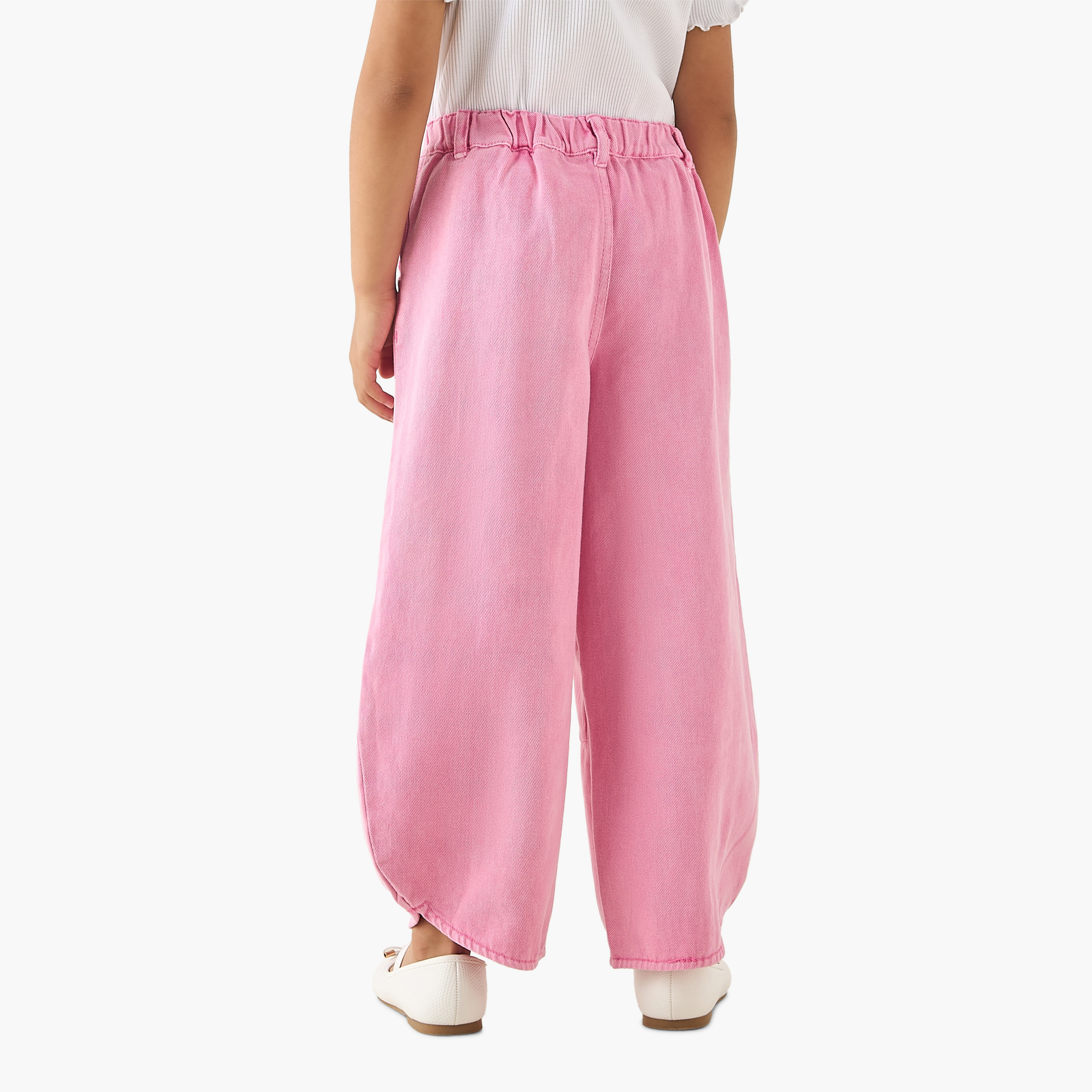 بنطلون بقصة مريحة وخصر مطاطي من لي كوبر-baby-girls-clothing-bottoms-trousers-image-3