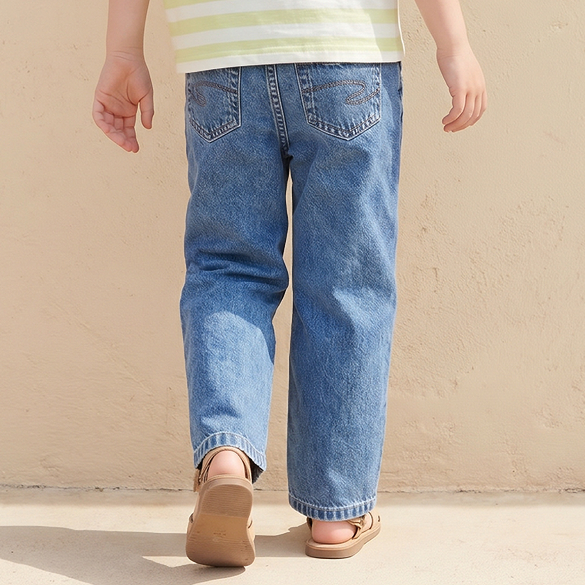 Lee Cooper Mid Rise Jeans with Heart Frayed Applique-girls-clothing-bottoms-jeansandjeggings-image-3