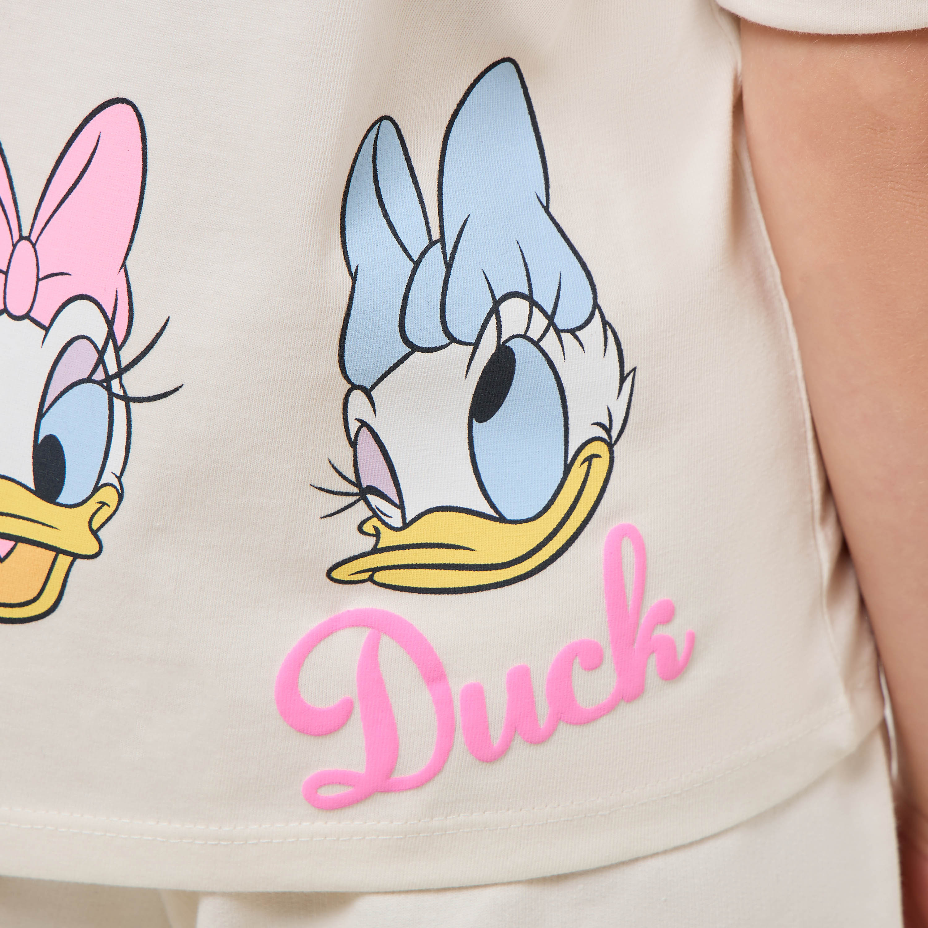 تيشيرت بياقة مستديرة وطبعات دايزي داك وأكمام قصيرة من ديزني-girls-clothing-tshirts-image-5