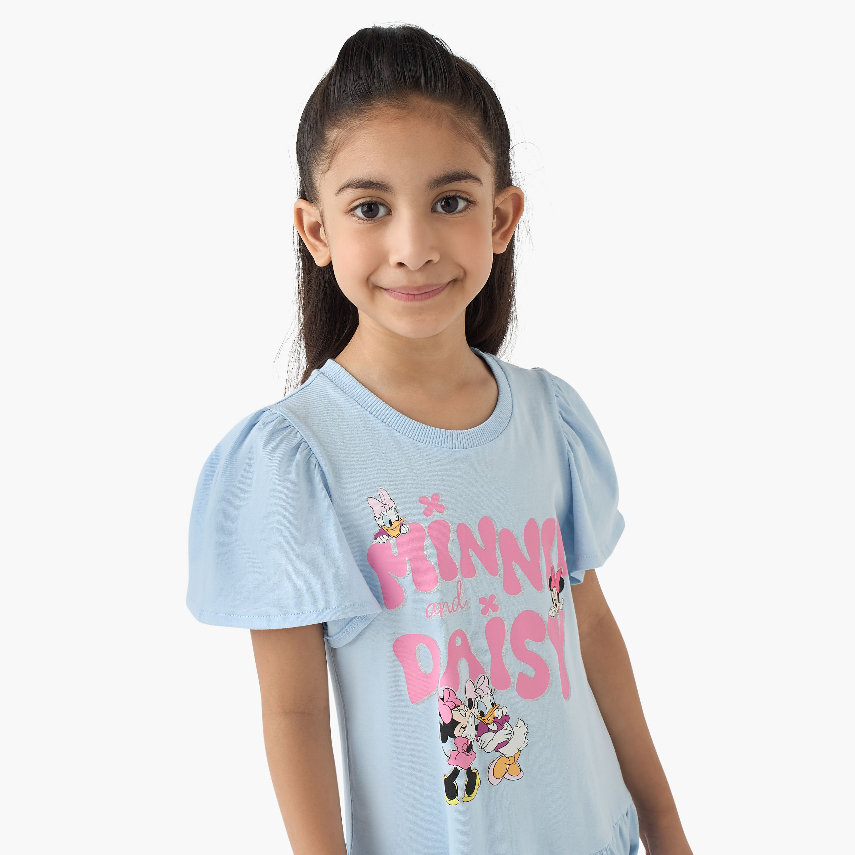 فستان إيه لاين بياقة مستديرة وأكمام قصيرة وطبعات ميني وديزي من جونيورز-girls-clothing-dressesandjumpsuits-image-4