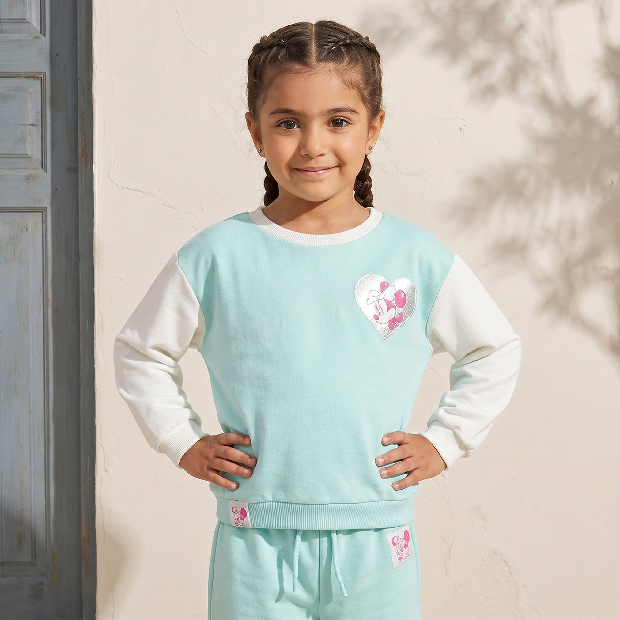 طقم تنورة وسويت شيرت بأكمام طويلة وياقة مستديرة بطبعات ميني ماوس وديزي داك من ديزني-girls-clothing-setsandcoords-image-6