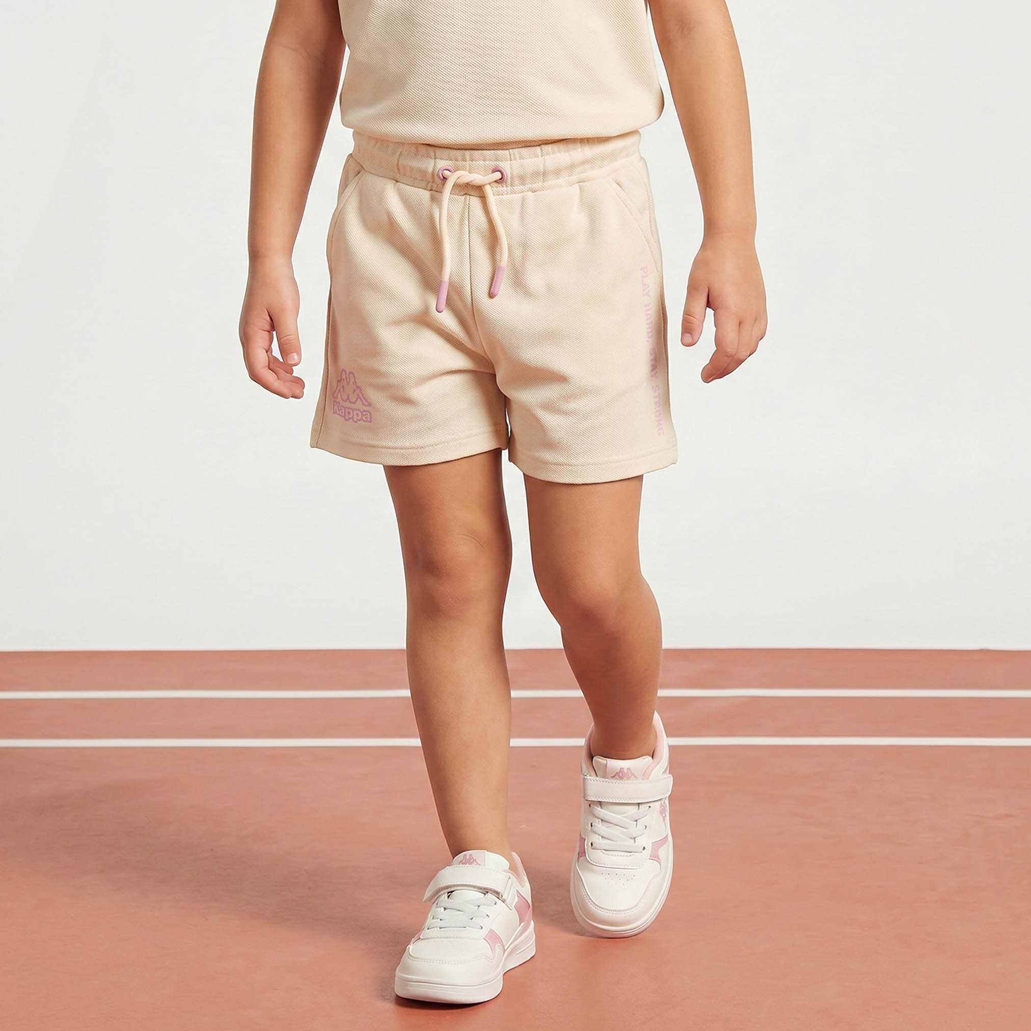 طقم تيشيرت برقبة ضيقة وأكمام قصيرة وشورت برباط إغلاق من كابا-girls-clothing-sportswear-sets-image-3