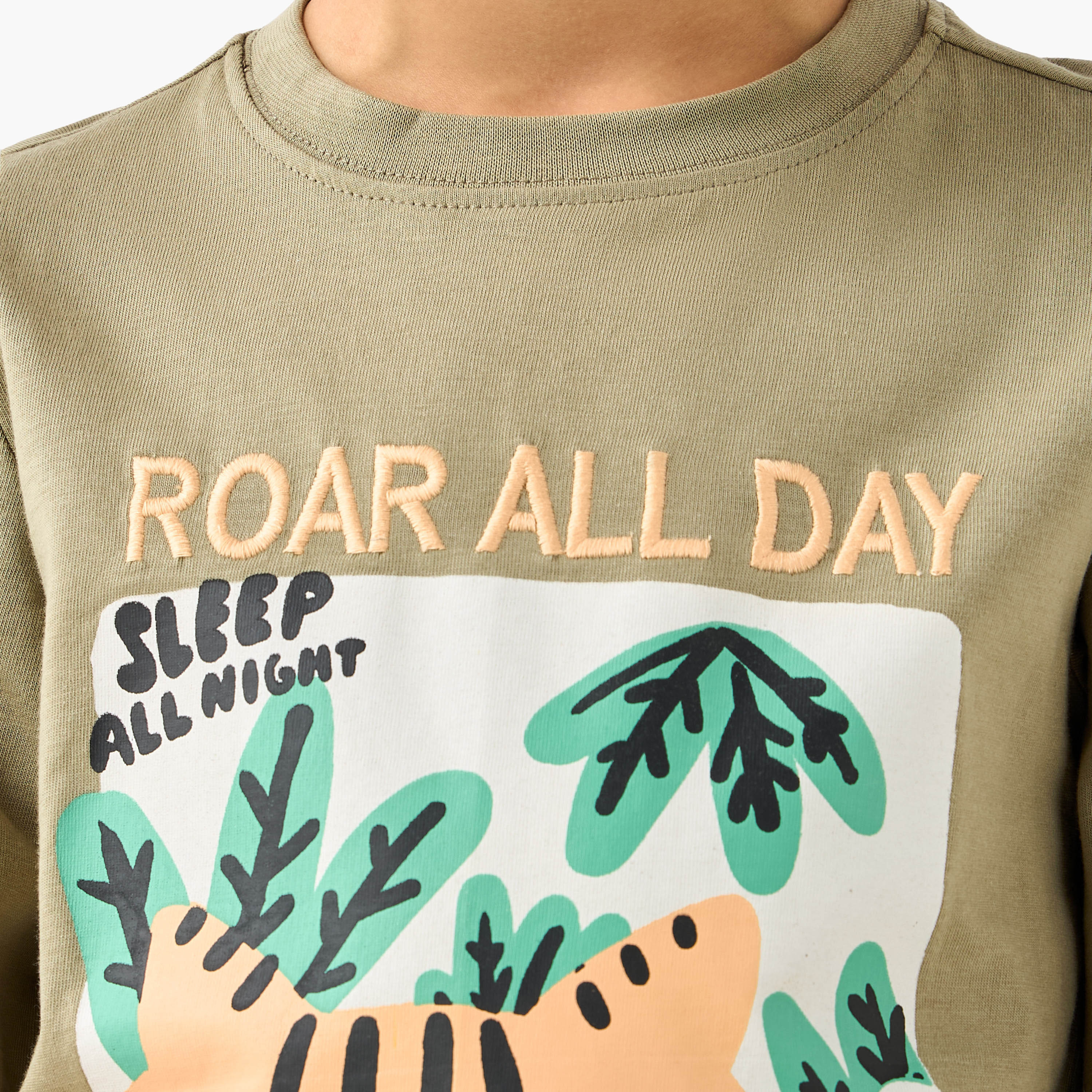 Juniors Cotton Crew Neck Long Sleeves Pyjama Set with Graphic Print-boys-clothing-nightwear-image-6