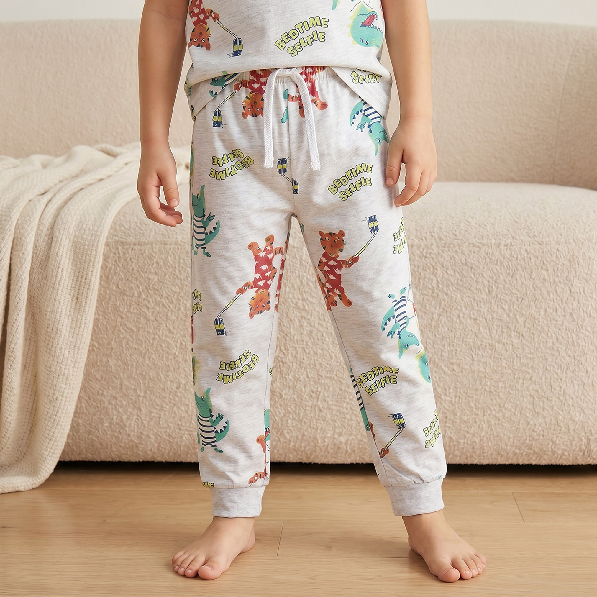 طقم بيجاما قطن بياقة ضيقة وأكمام قصيرة وطبعات من جونيورز-boys-clothing-nightwear-image-3