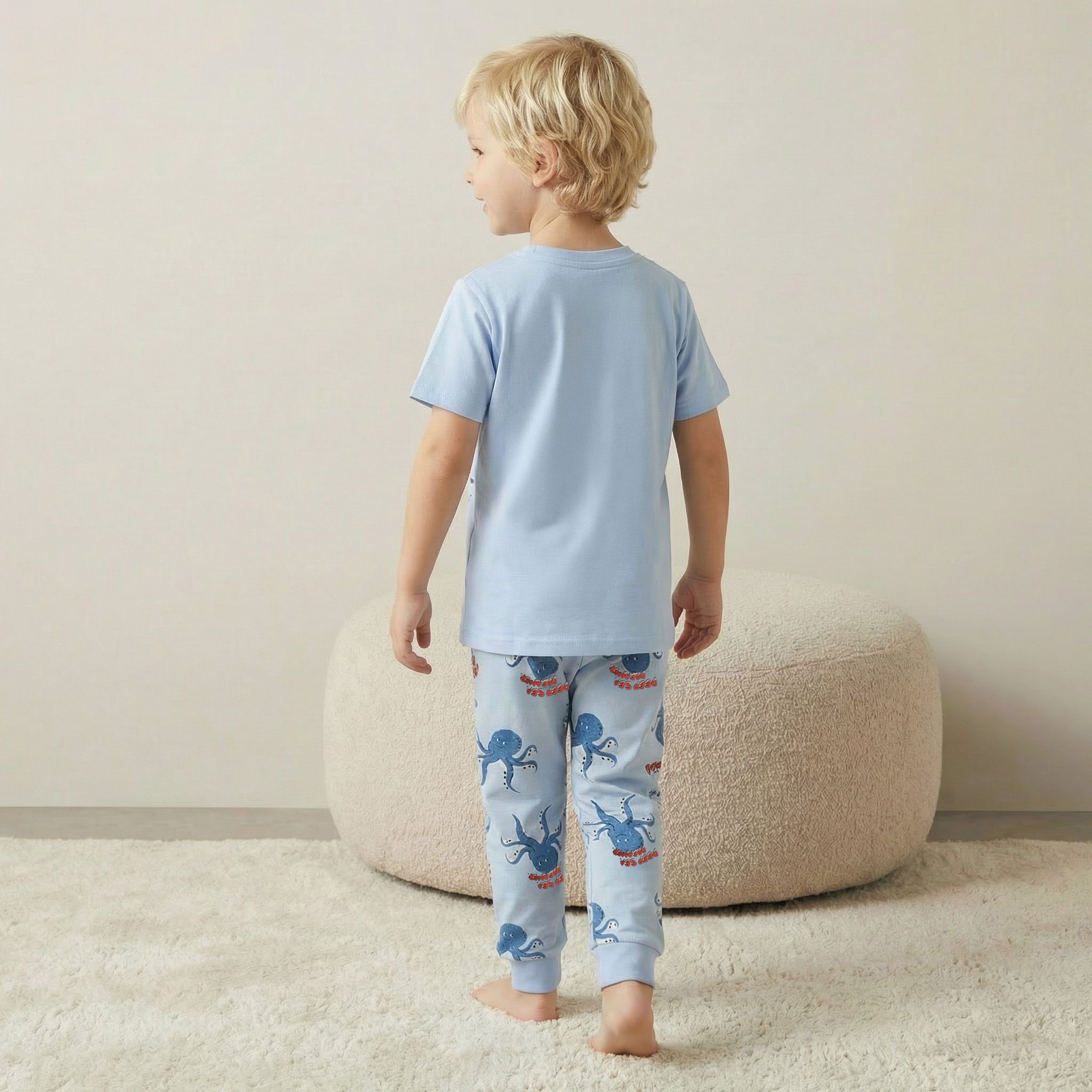 طقم بيجاما قطن بياقة ضيقة وأكمام قصيرة وطبعات من جونيورز-boys-clothing-nightwear-image-4