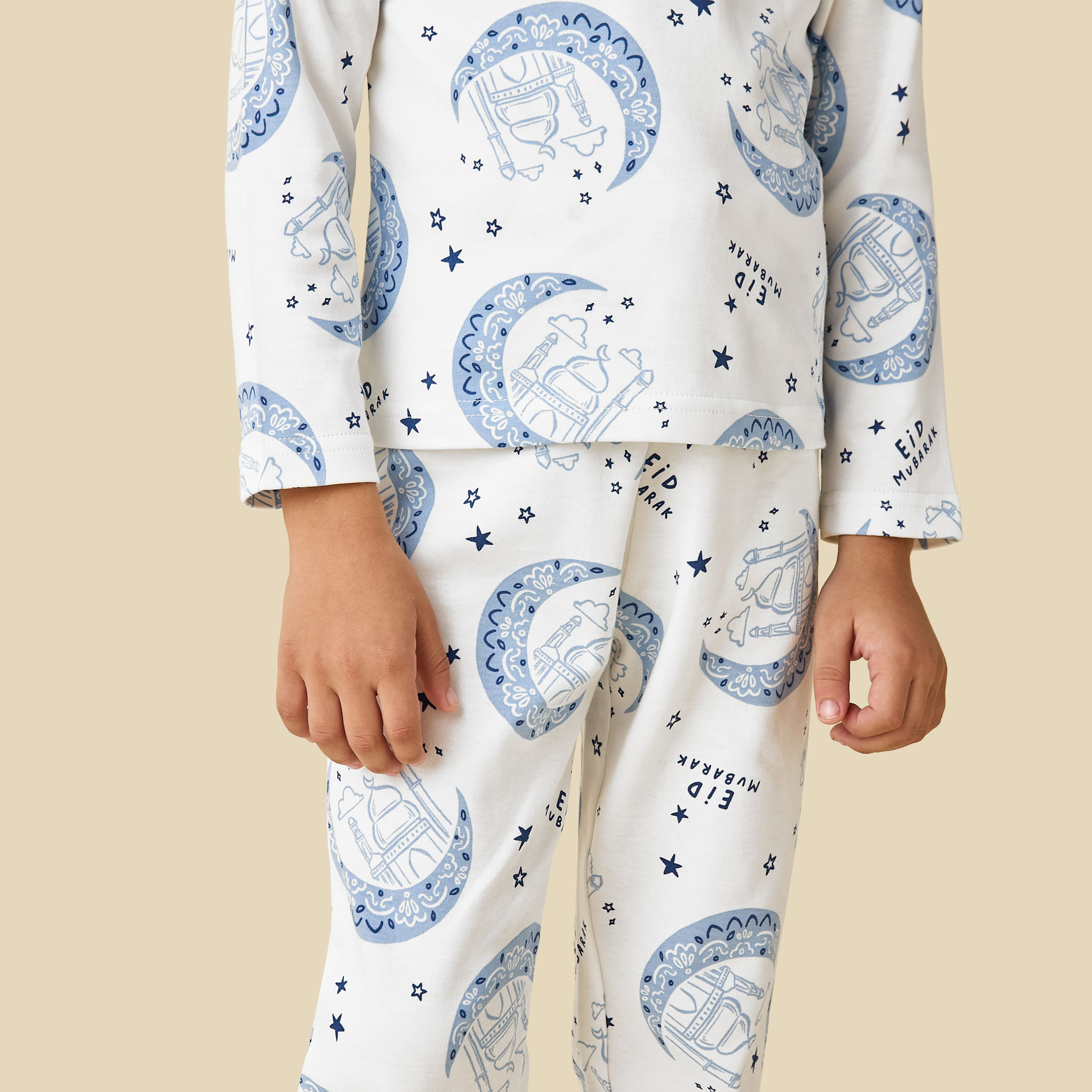 Juniors Cotton Round Neck Long Sleeves Pyjama Set with Graphic Print-boys-clothing-nightwear-image-5