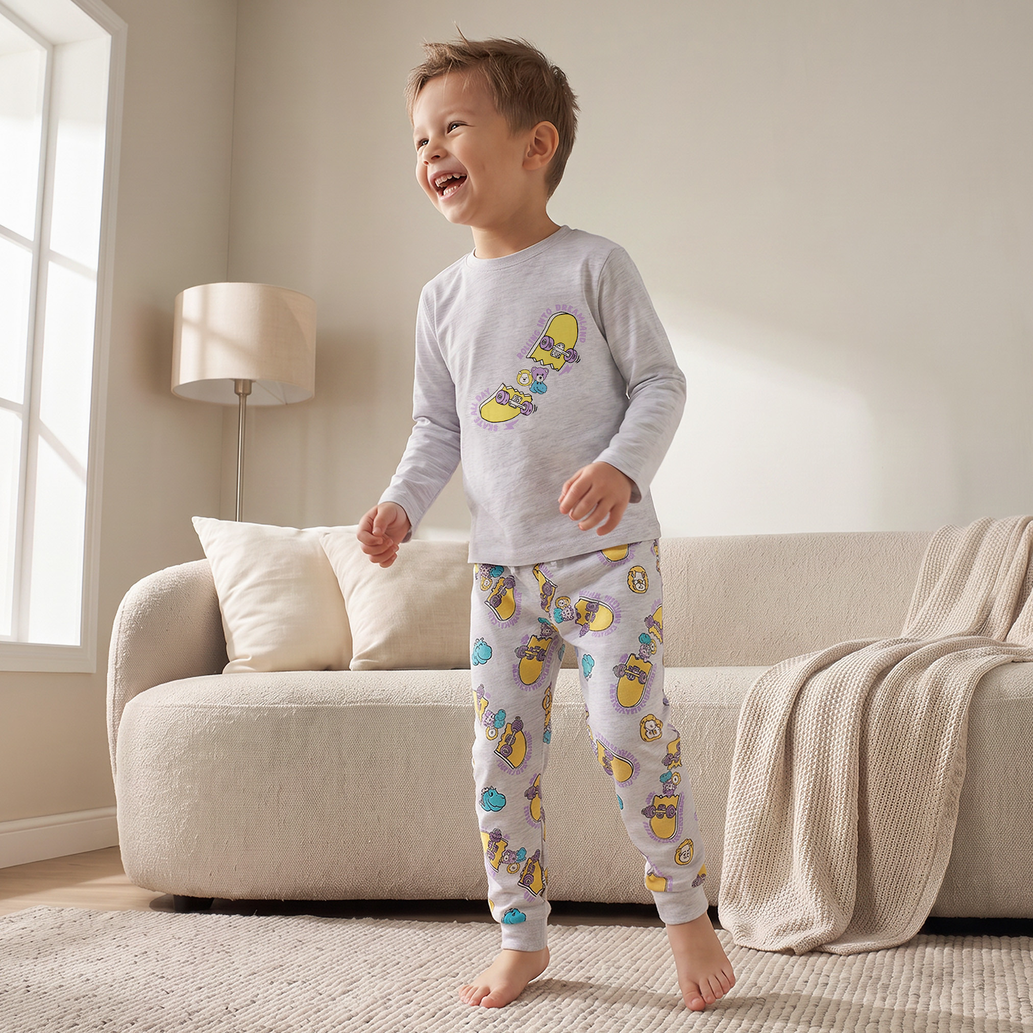 طقم بيجاما قطني بياقة مستديرة وأكمام طويلة بطبعة لوح تزلج من جونيورز-boys-clothing-nightwear-image-7