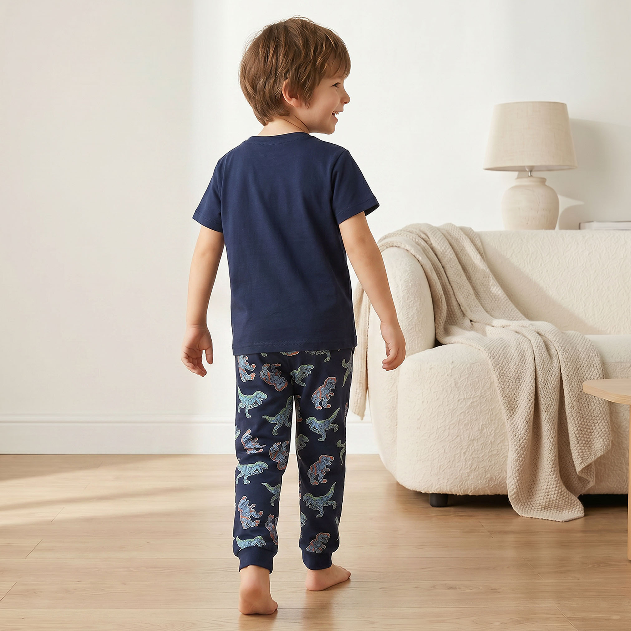 طقم بيجاما قطن بياقة ضيقة وأكمام قصيرة وطبعات من جونيورز-boys-clothing-nightwear-image-4