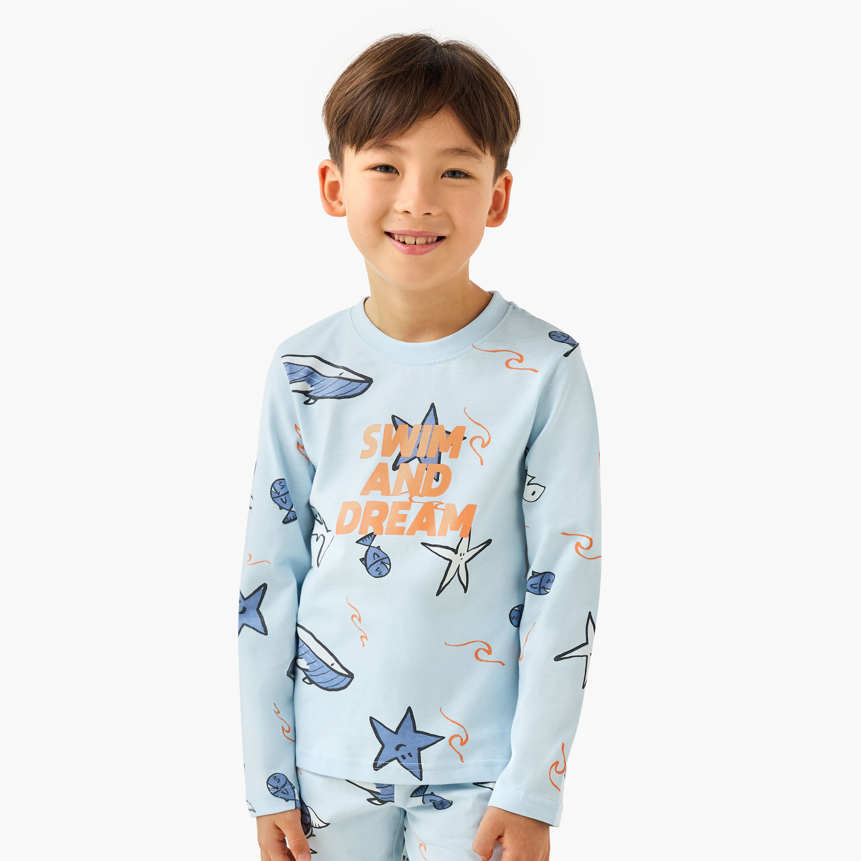 Juniors Cotton Crew Neck Long Sleeves Pyjama Set with Underwater Print-boys-clothing-nightwear-image-2