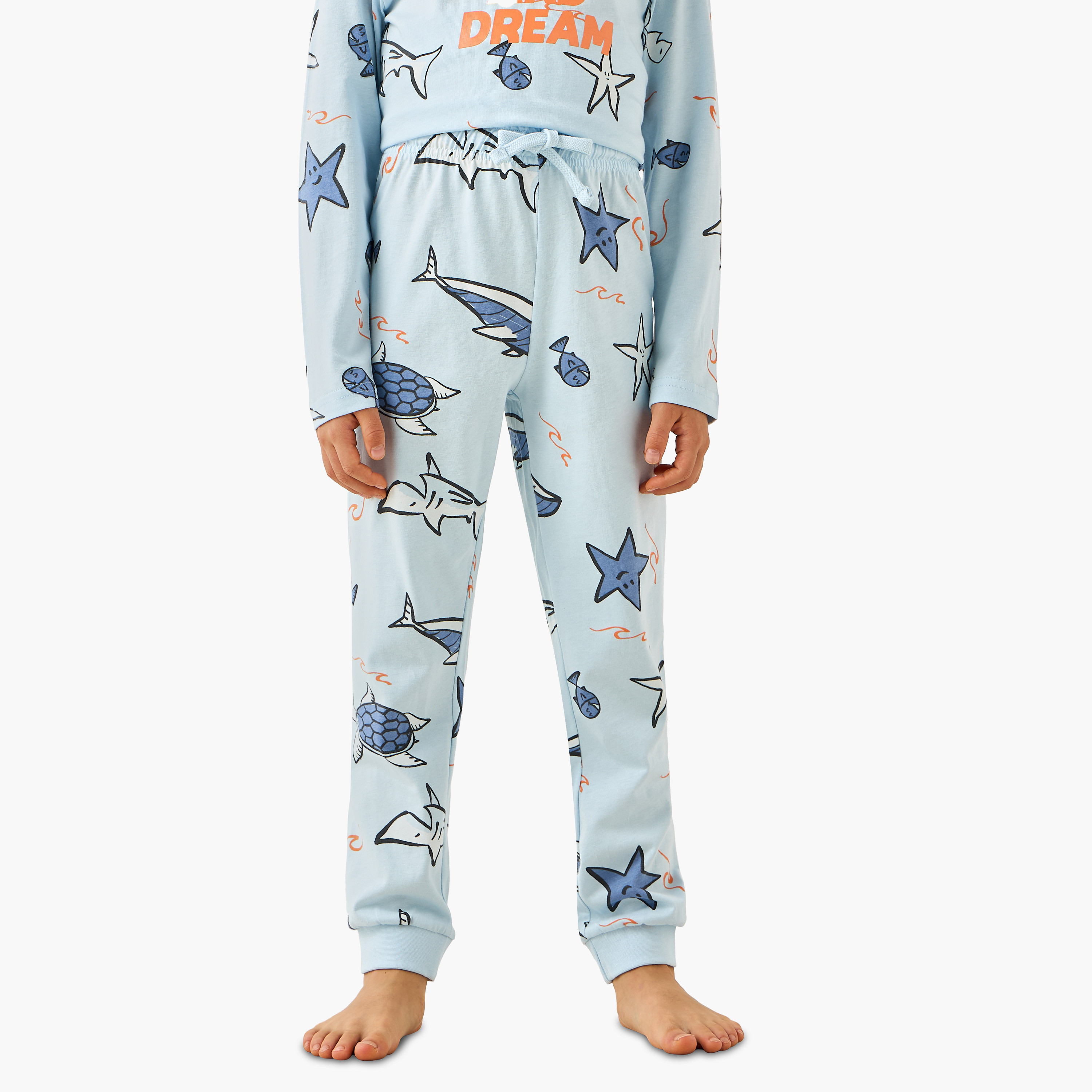 طقم بيجاما قطن بياقة ضيقة وأكمام طويلة وطبعات سفاري من جونيورز-boys-clothing-nightwear-image-6