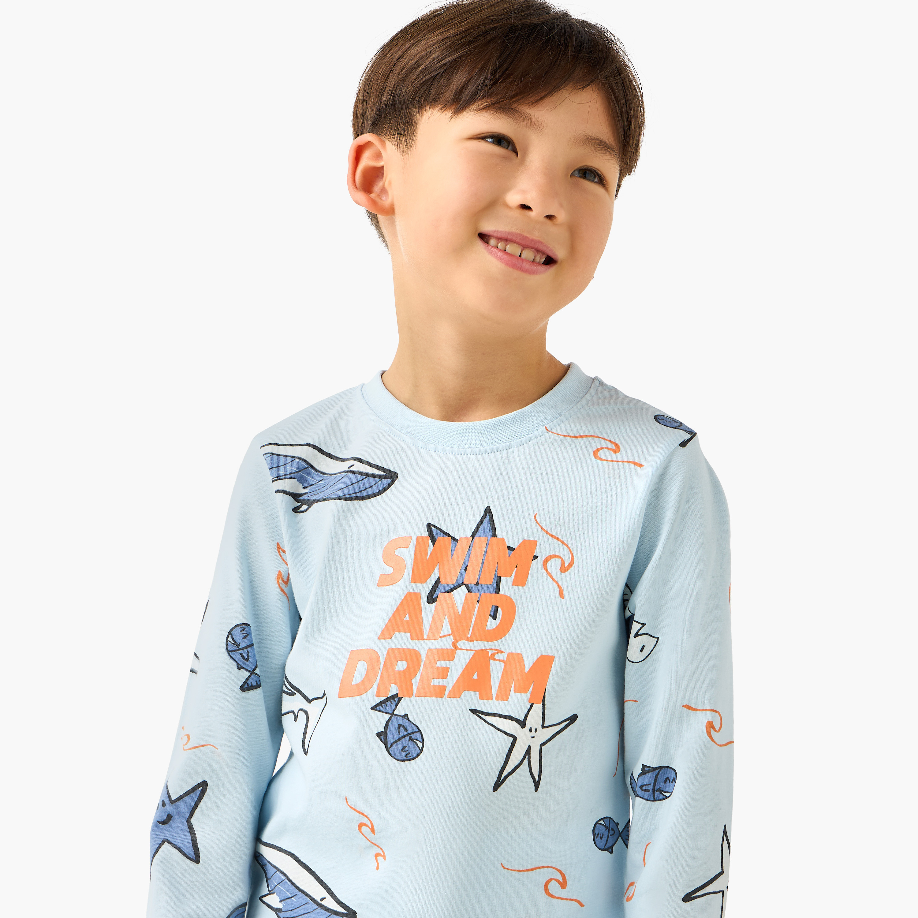 طقم بيجاما قطن بياقة ضيقة وأكمام طويلة وطبعات سفاري من جونيورز-boys-clothing-nightwear-image-8