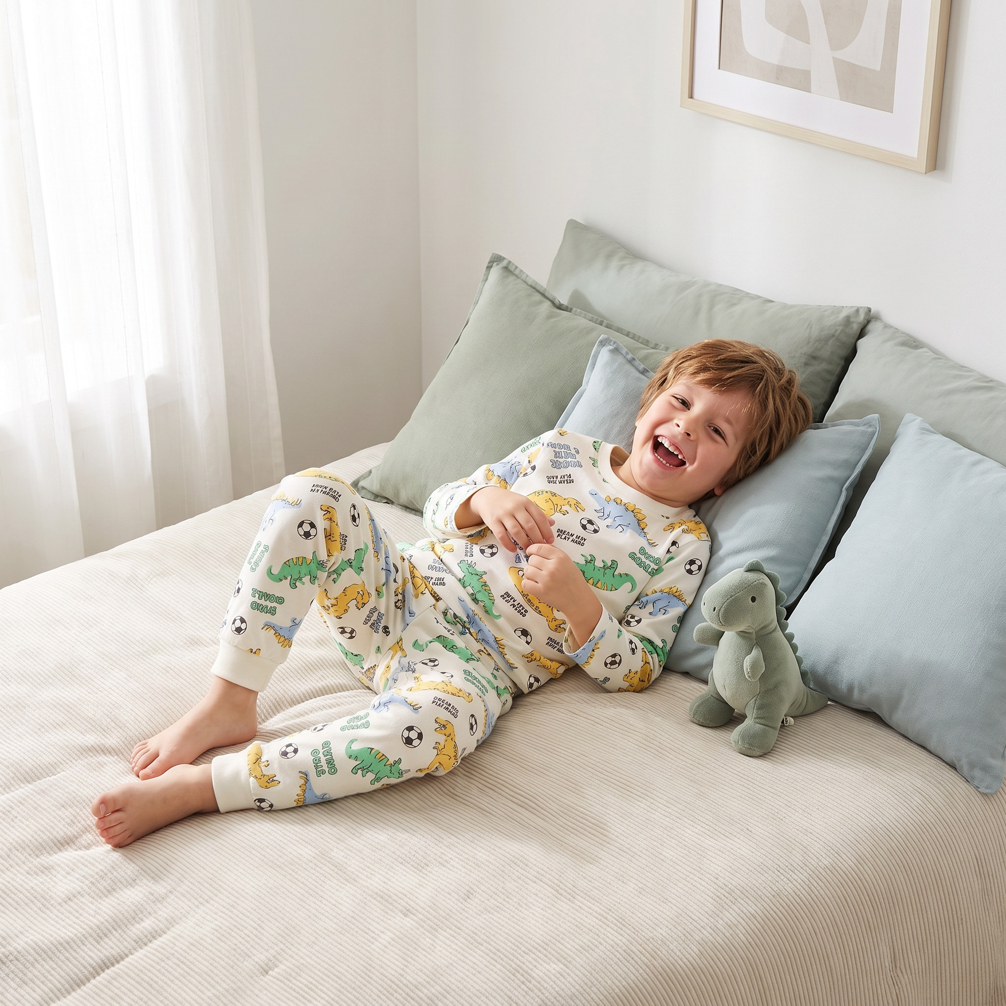 طقم بيجاما قطن بطبعات ديناصور وياقة ضيقة وأكمام طويلة من جونيورز-boys-clothing-nightwear-image-1