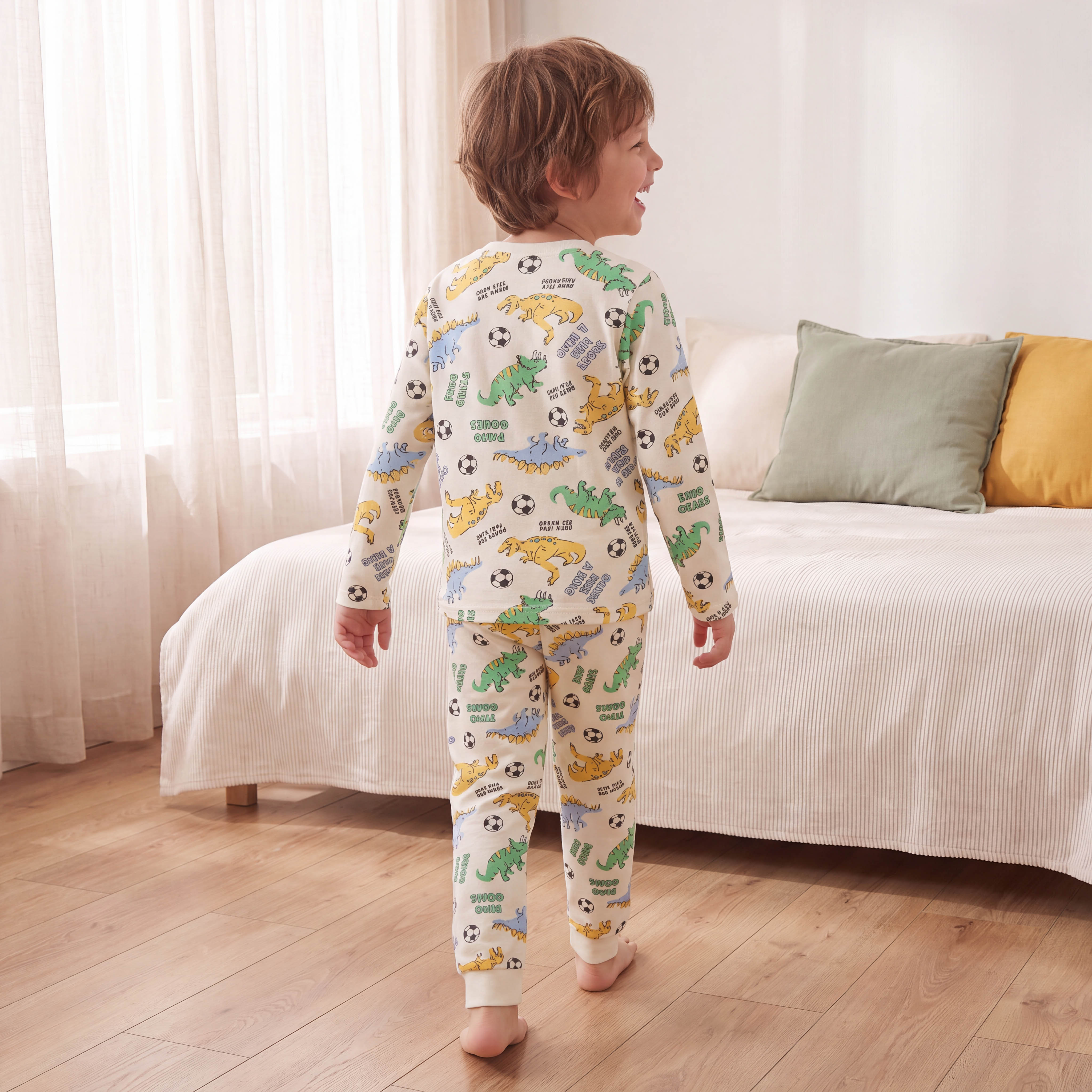طقم بيجاما قطن بطبعات ديناصور وياقة ضيقة وأكمام طويلة من جونيورز-boys-clothing-nightwear-image-4