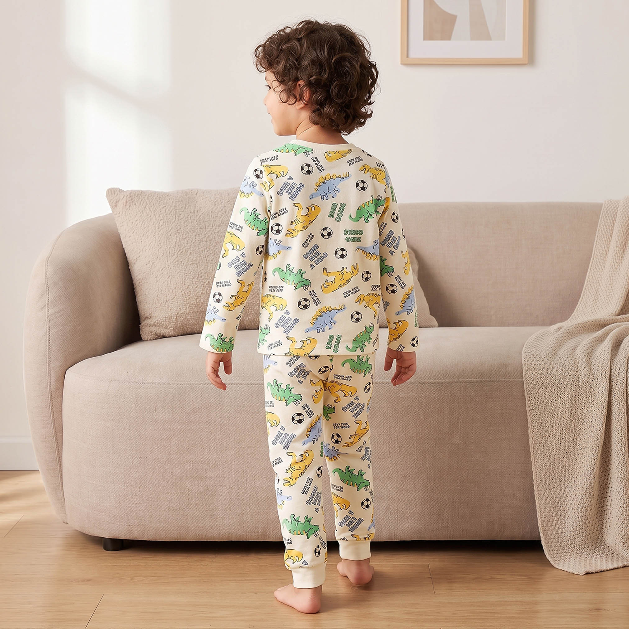 طقم بيجاما قطن بياقة ضيقة وأكمام طويلة بطبعات ديناصور من جونيورز - عبوة من 3 قطع-boys-clothing-nightwear-image-8