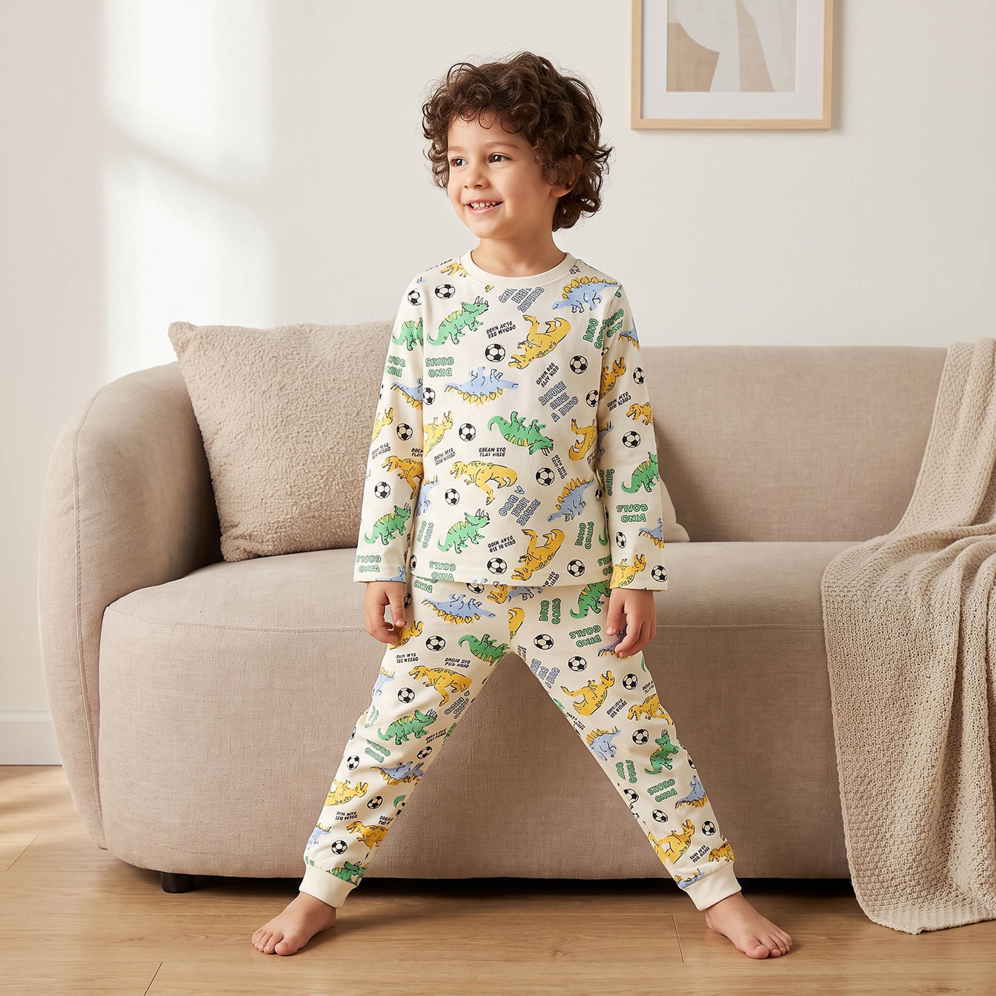 طقم بيجاما قطن بياقة ضيقة وأكمام طويلة بطبعات ديناصور من جونيورز - عبوة من 3 قطع-boys-clothing-nightwear-image-9