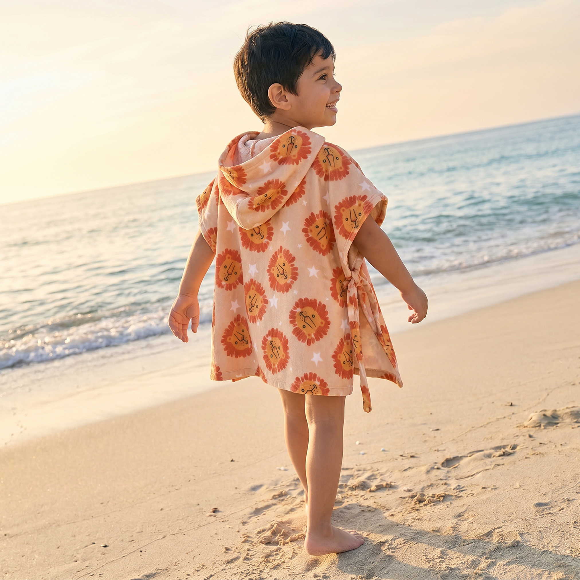 روب حمام قطن بأكمام قصيرة وقبعة وطبعات من جونيورز-boys-clothing-nightwear-image-2
