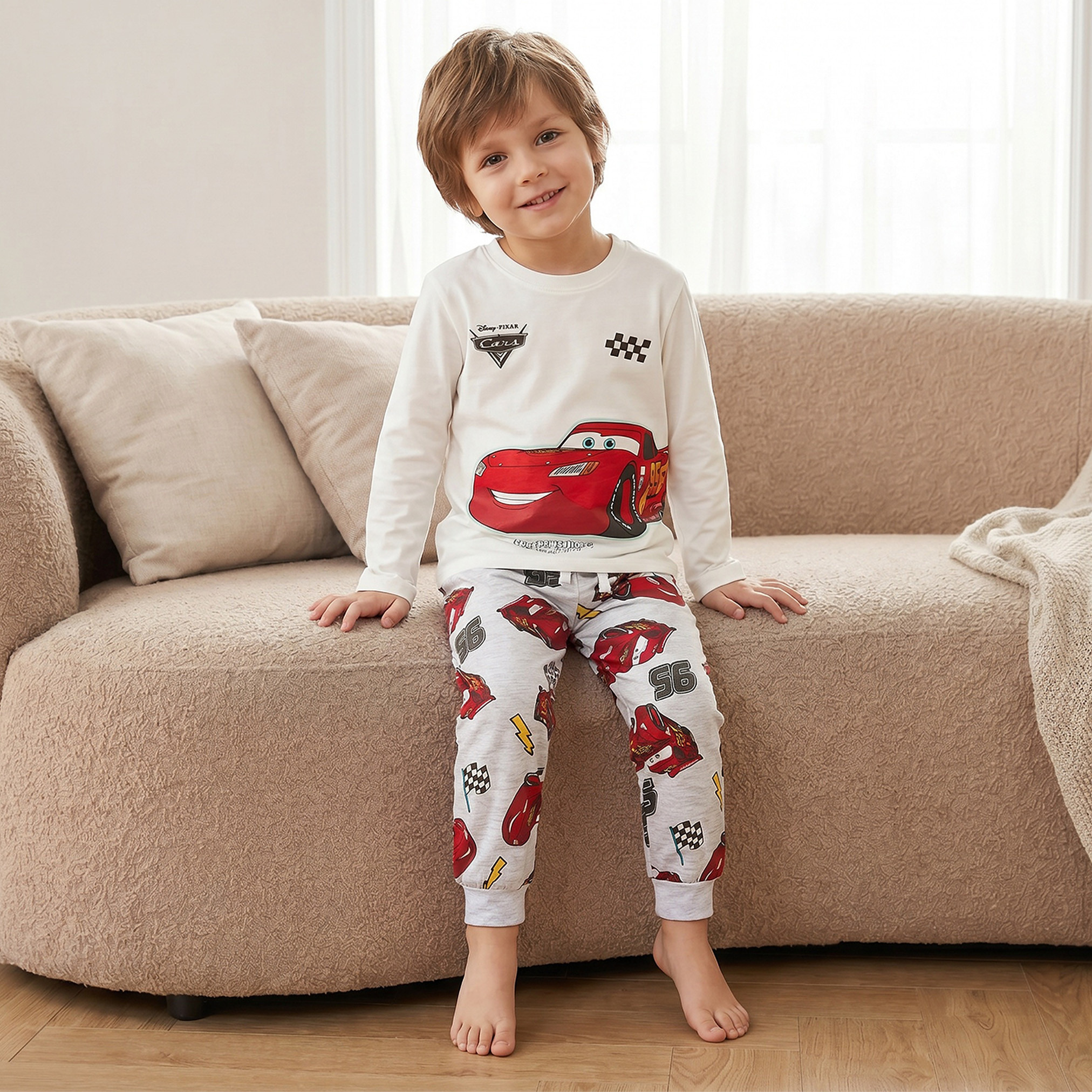 طقم بيجاما قطن بياقة ضيقة وأكمام طويلة وطبعات من ديزني-boys-clothing-nightwear-image-7