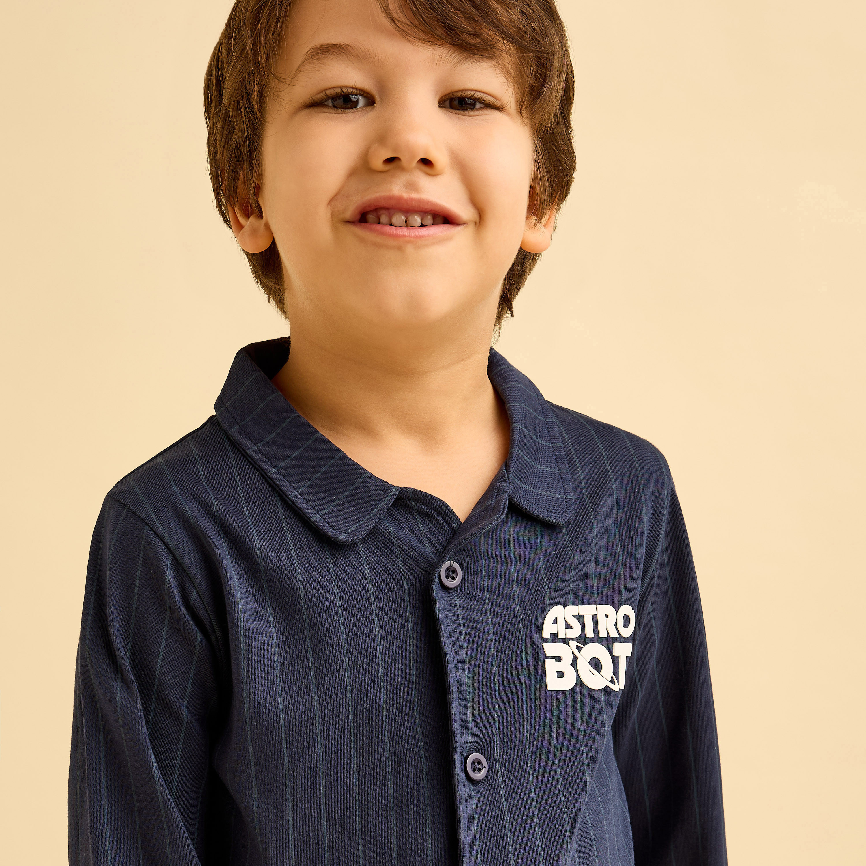 طقم بيجاما قطن بياقة وأكمام طويلة بطبعات من بلايستيشن-boys-clothing-nightwear-image-5