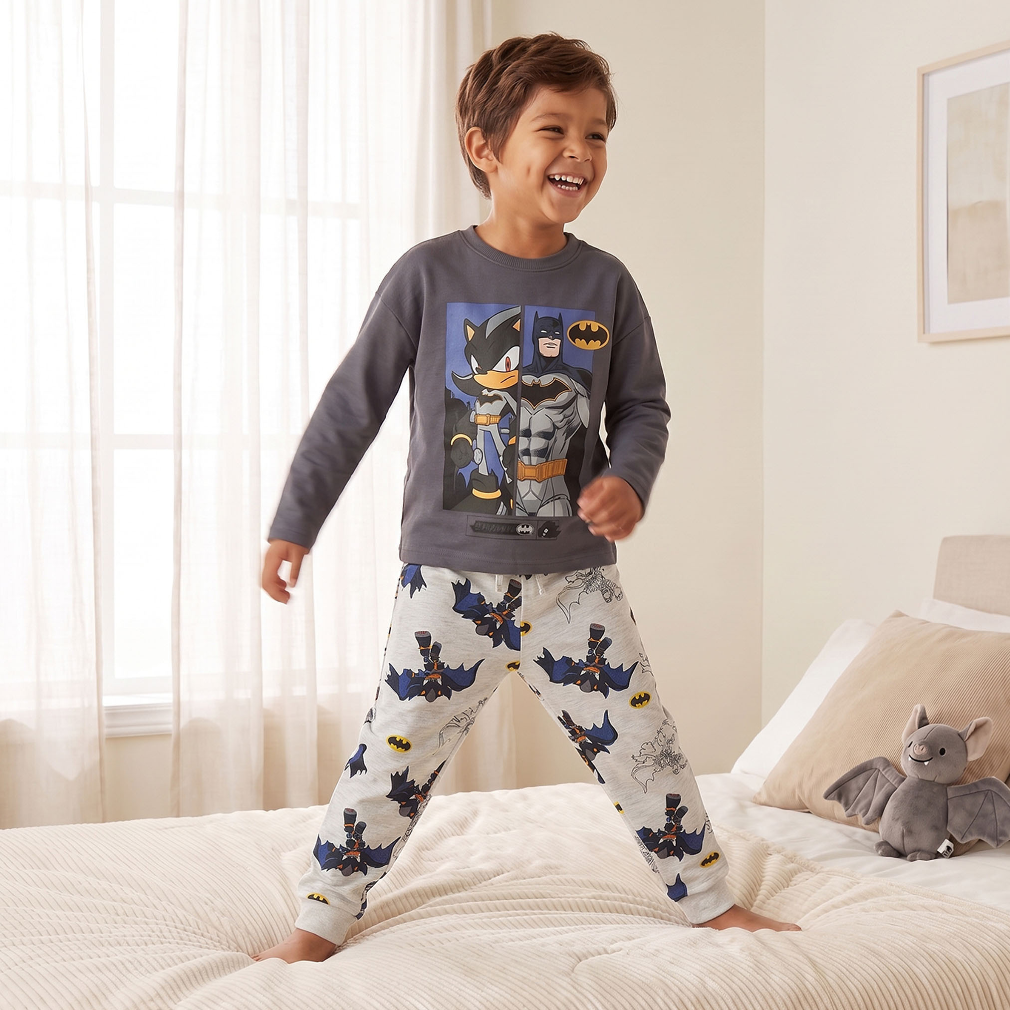 Cotton Crew Neck Long Sleeves Pyjama Set with Batman Print-boys-clothing-nightwear-image-7
