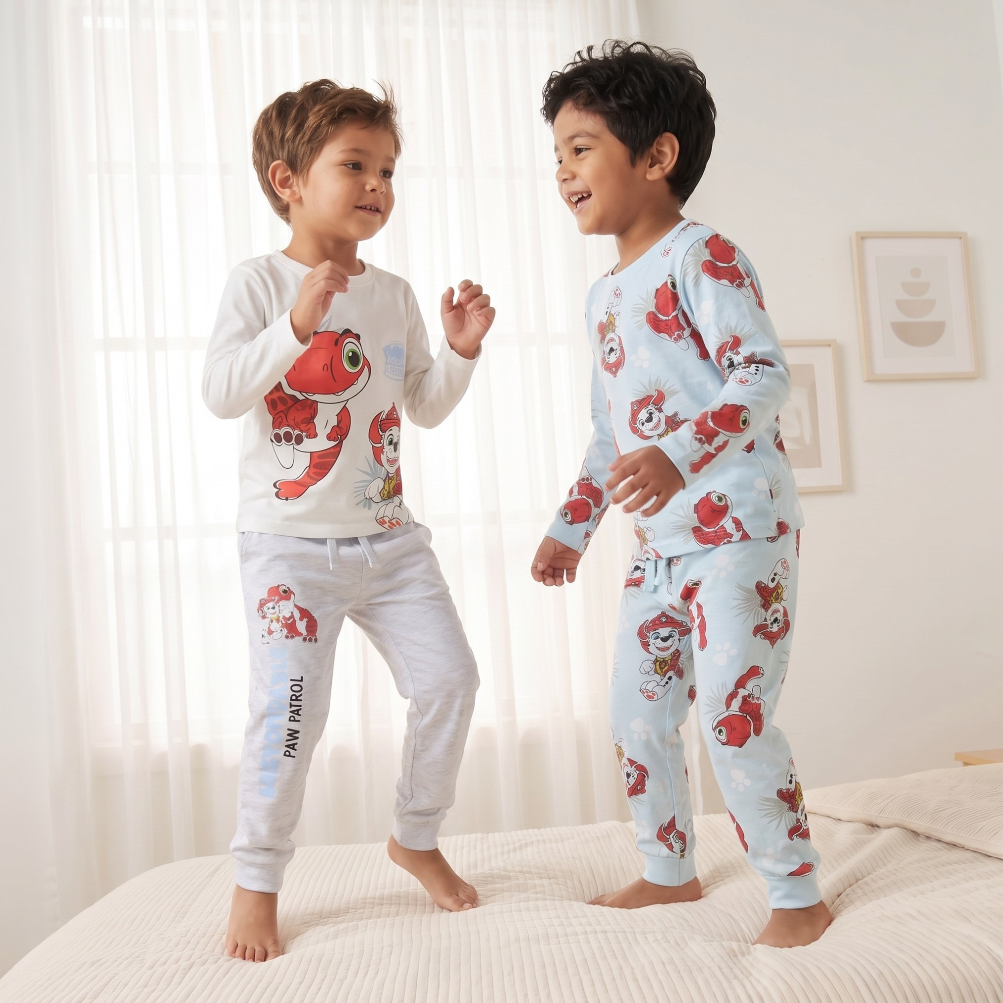 طقم بيجاما قطن بياقة ضيقة وأكمام طويلة بطبعات باو باترول - عبوة من 2-boys-clothing-nightwear-image-1