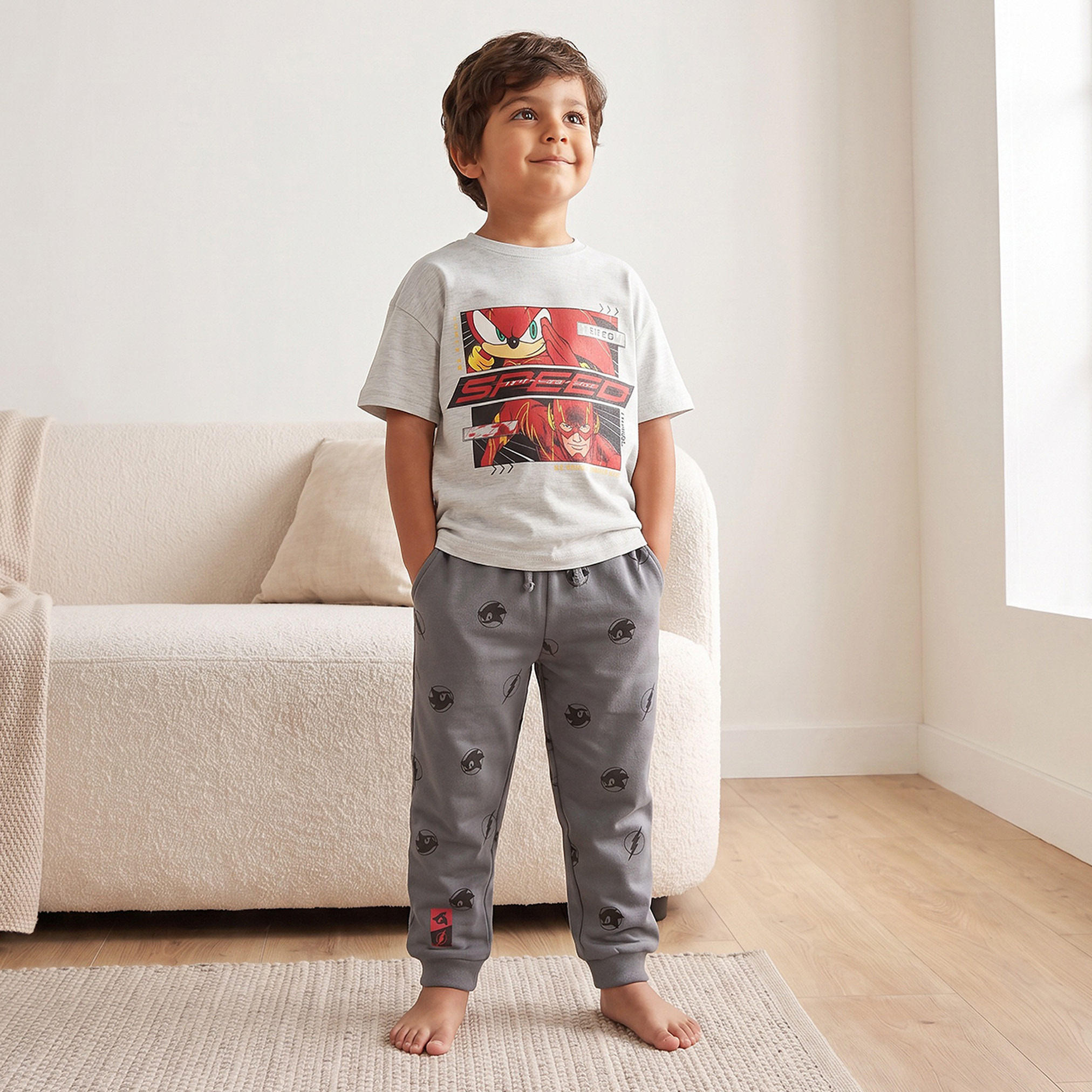 طقم بيجاما قطن بطبعات سونيك وأكمام قصيرة وياقة ضيقة-boys-clothing-nightwear-image-1