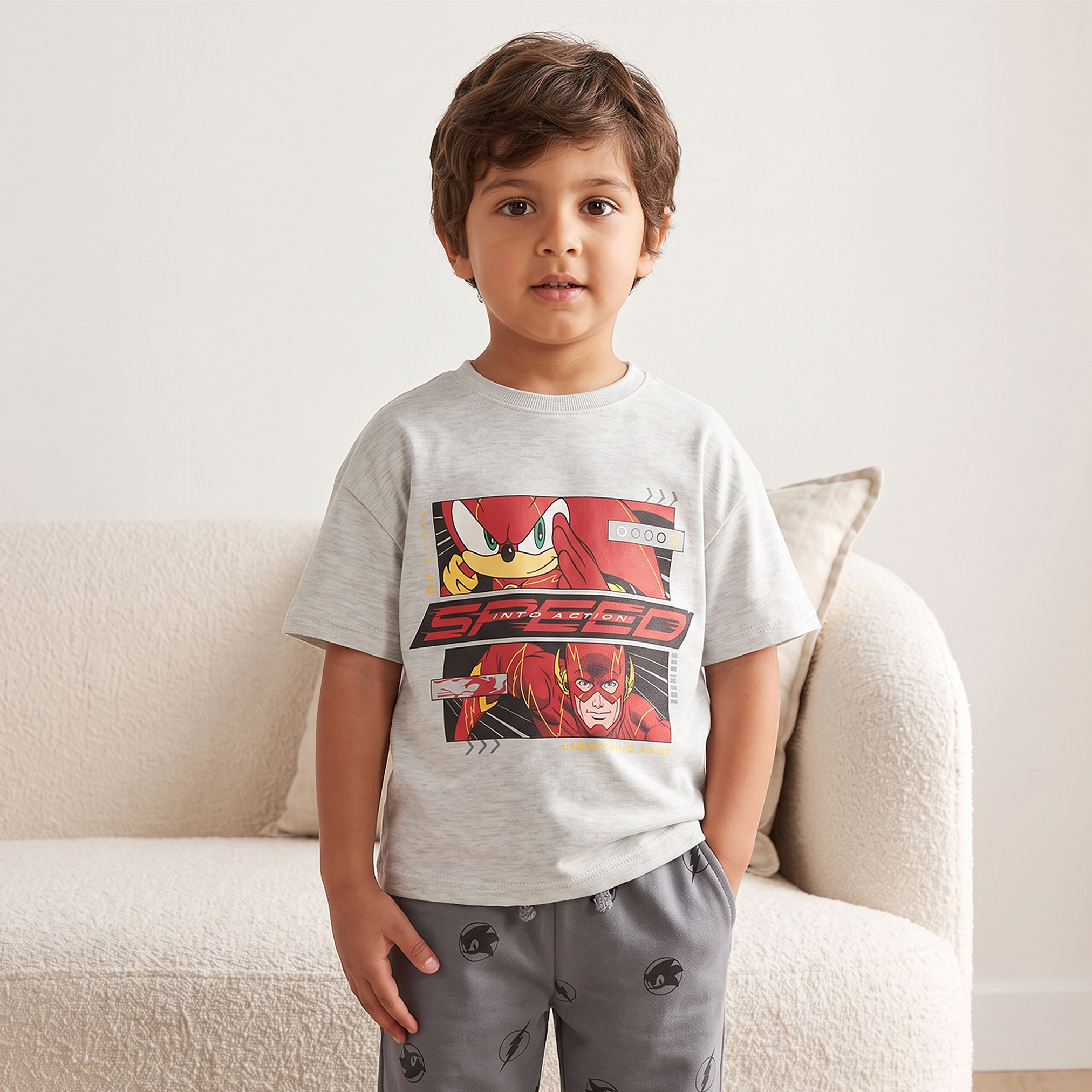 طقم بيجاما قطن بطبعات سونيك وأكمام قصيرة وياقة ضيقة-boys-clothing-nightwear-image-2