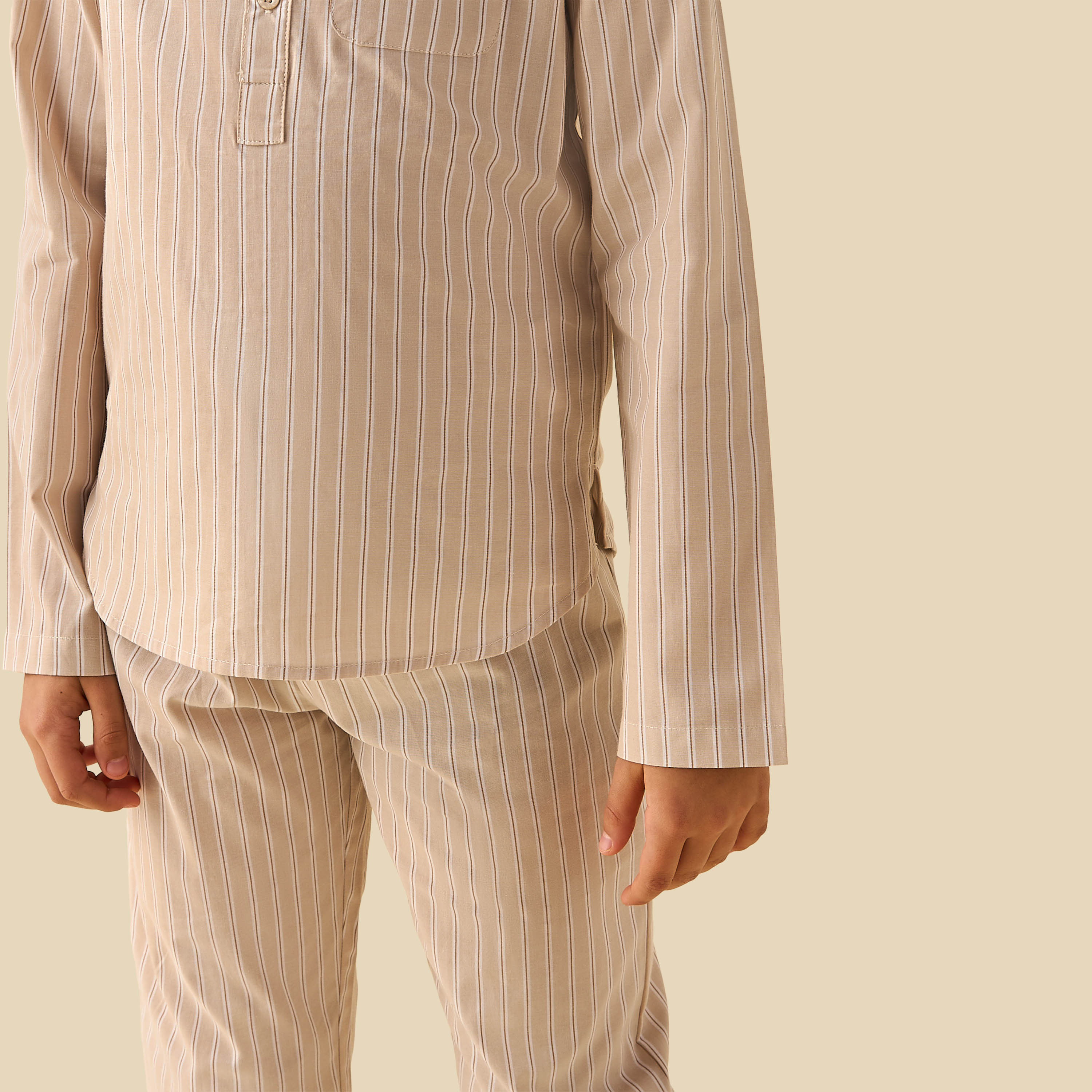 Juniors Cotton Mandarin Collar Long Sleeves Pyjama Set with Stripes-boys-clothing-nightwear-image-4