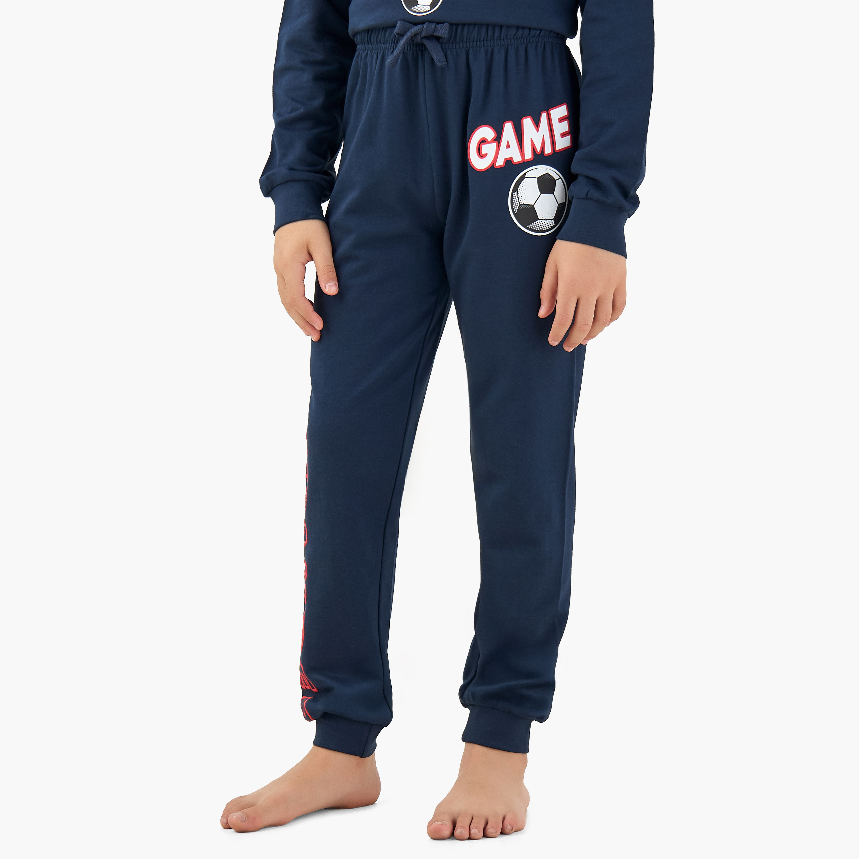 Juniors Cotton Round Neck Long Sleeves Pyjama Set with Soccer Print-boys-clothing-nightwear-image-3