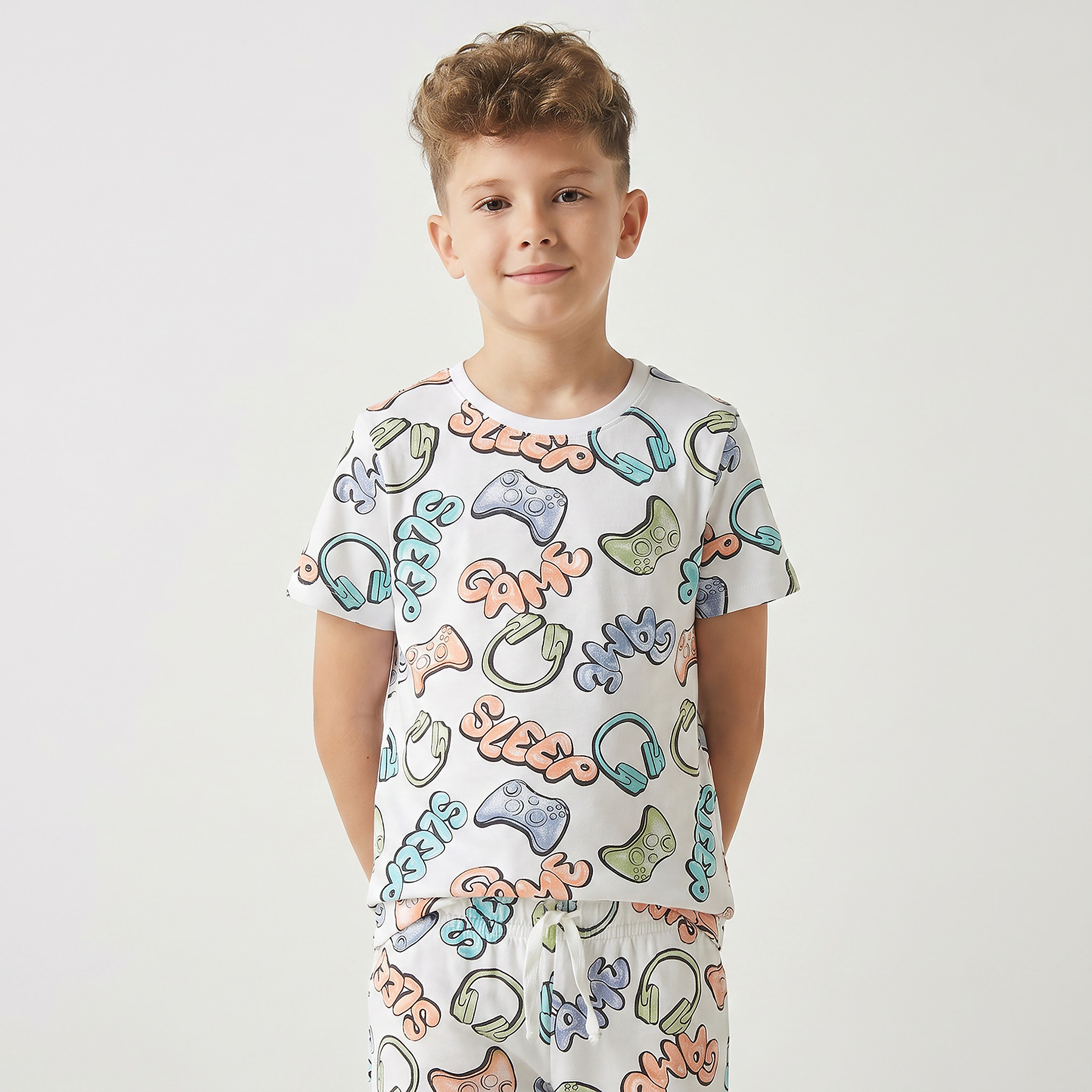 Juniors Cotton Round Neck Short Sleeves Pyjama Set with Gaming Print-boys-clothing-nightwear-image-2