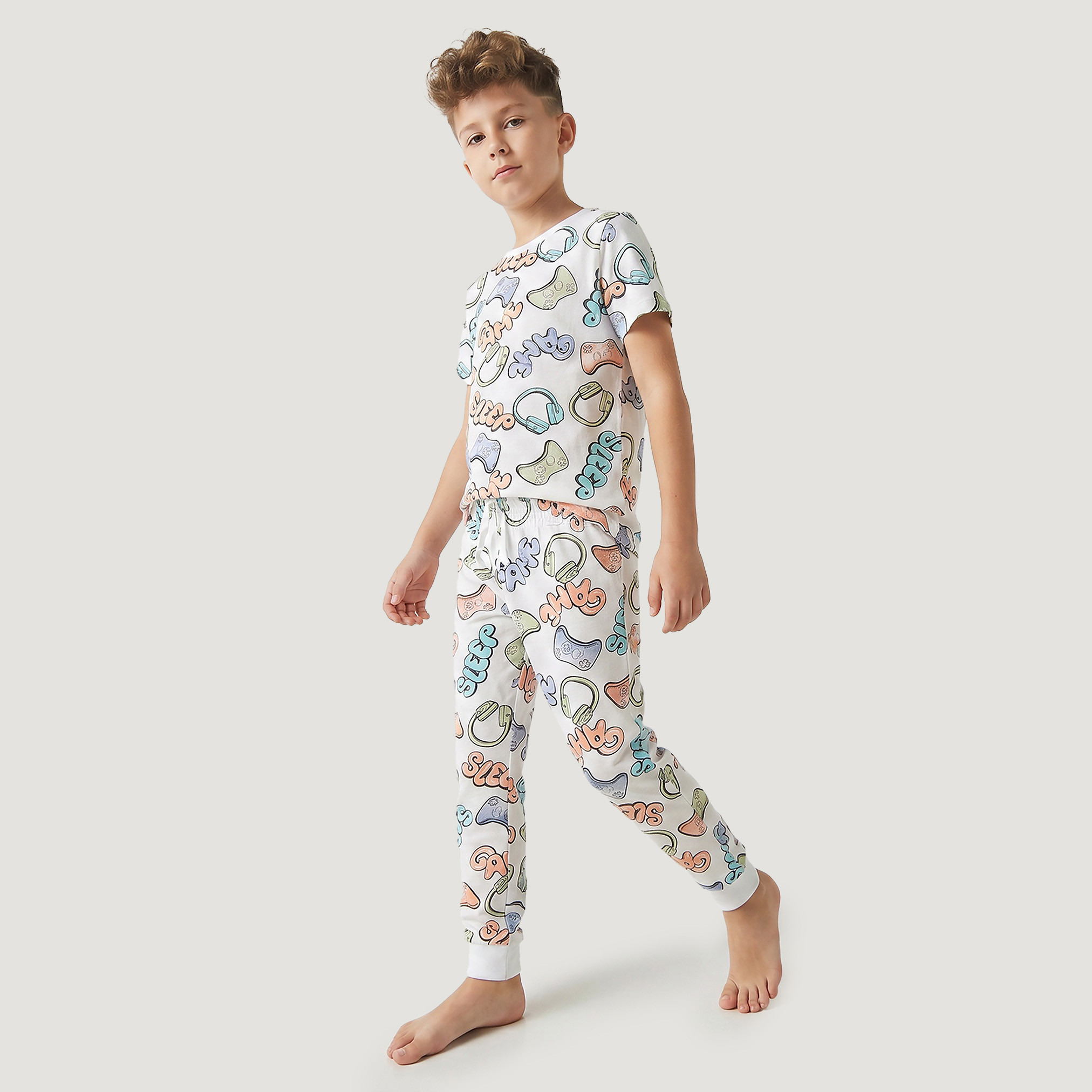 Juniors Cotton Round Neck Short Sleeves Pyjama Set with Gaming Print-boys-clothing-nightwear-image-7
