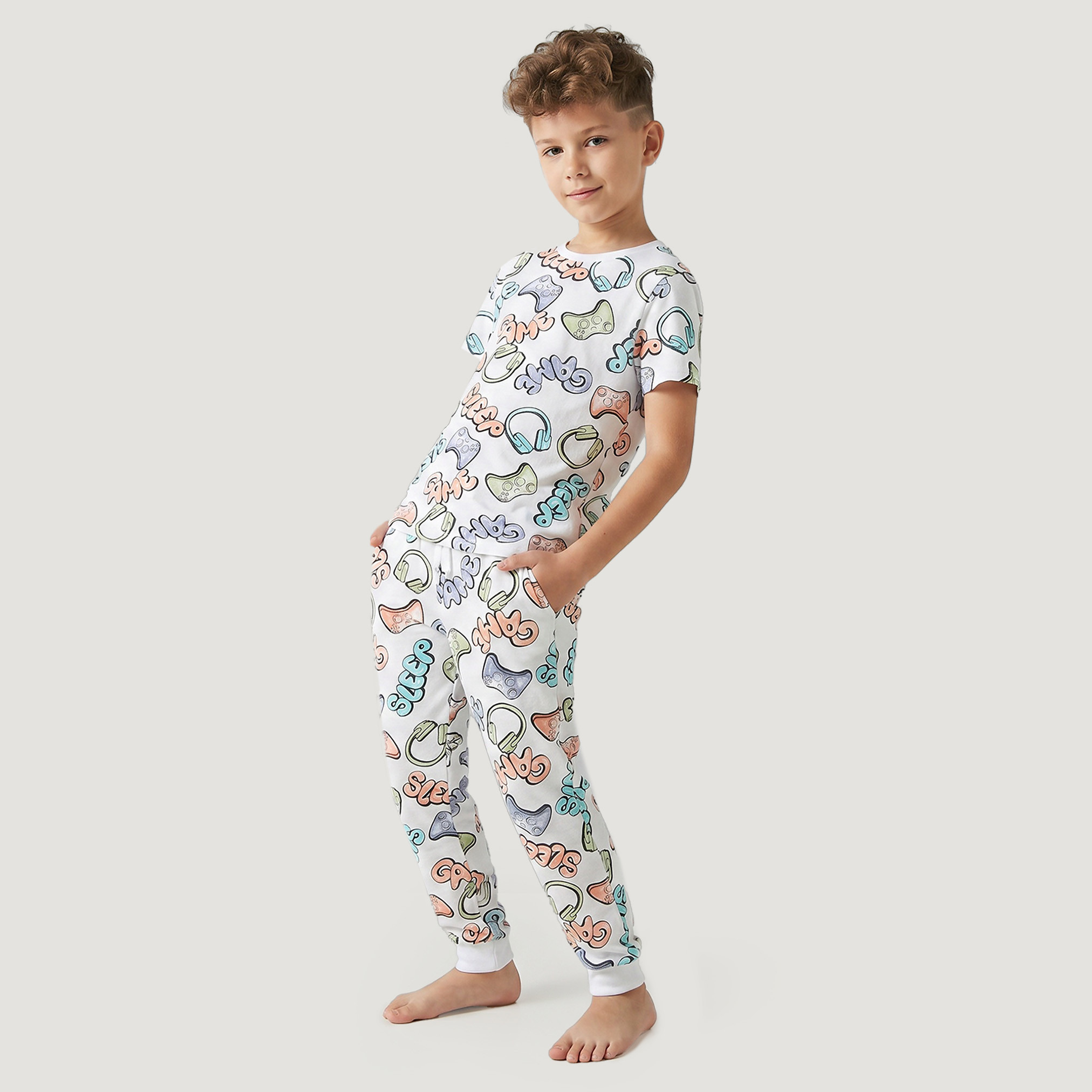 Juniors Cotton Round Neck Short Sleeves Pyjama Set with Gaming Print-boys-clothing-nightwear-image-8