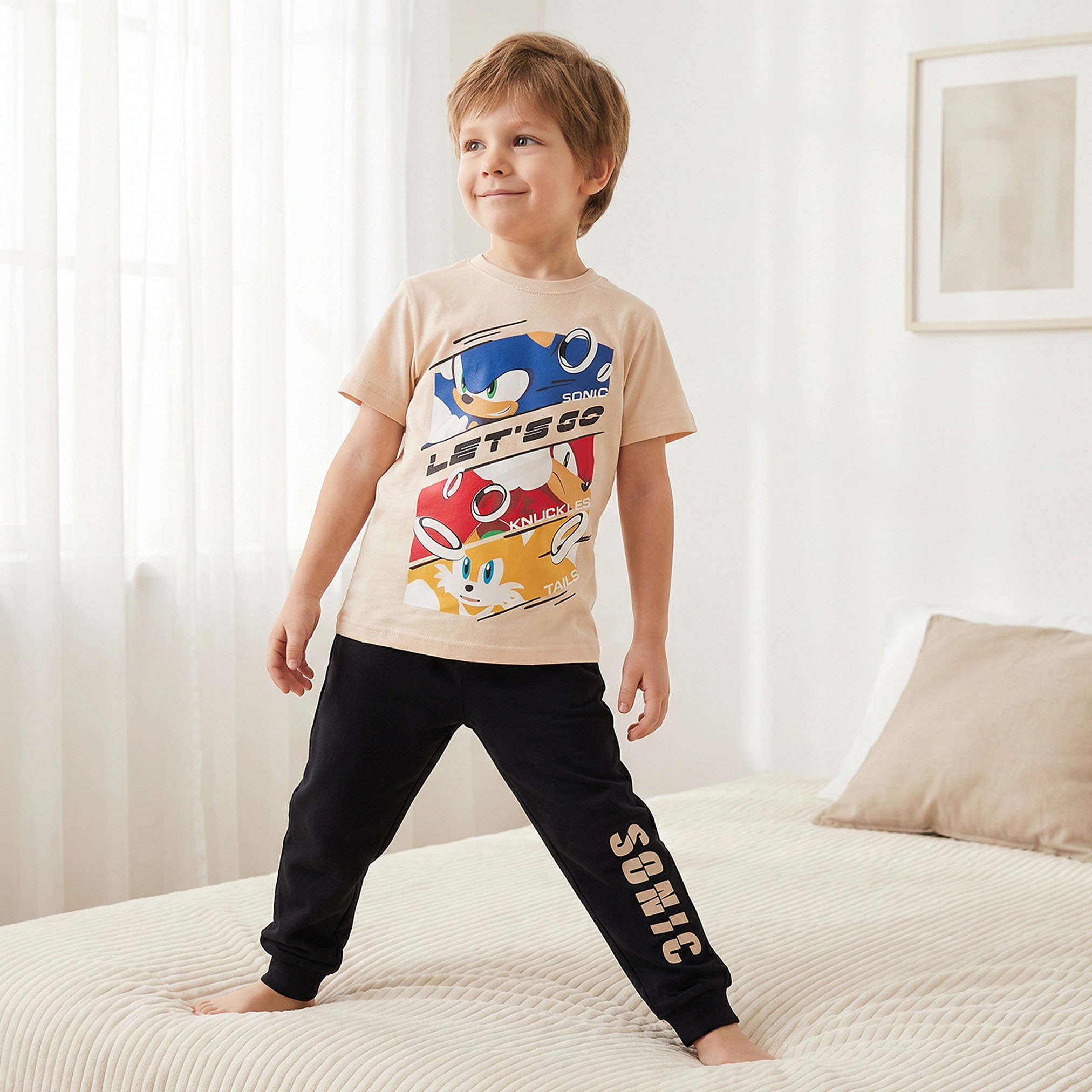 Cotton Crew Neck Short Sleeves Pyjama Set with Sonic the Hedgehog Print-boys-clothing-nightwear-image-1