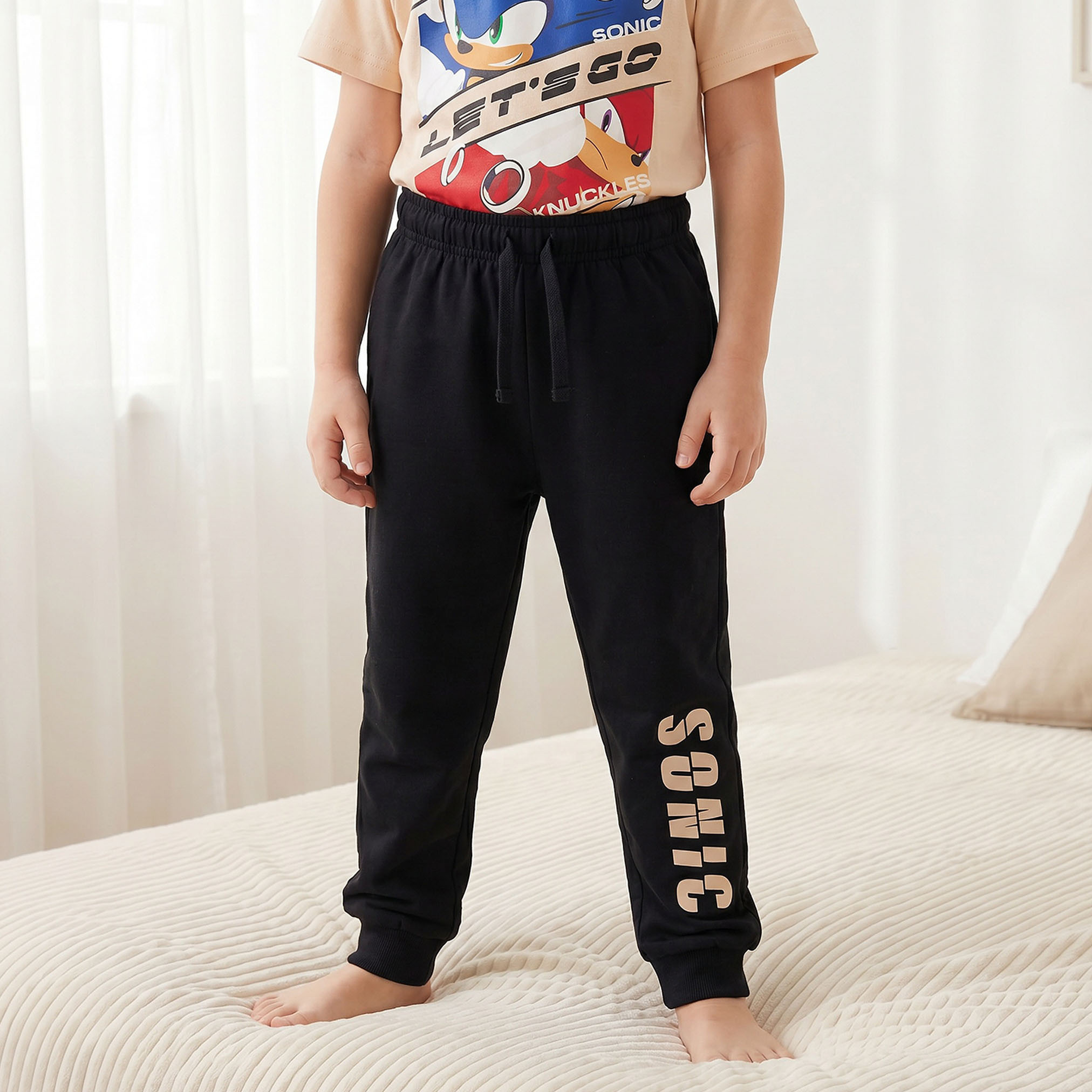 Cotton Crew Neck Short Sleeves Pyjama Set with Sonic the Hedgehog Print-boys-clothing-nightwear-image-3