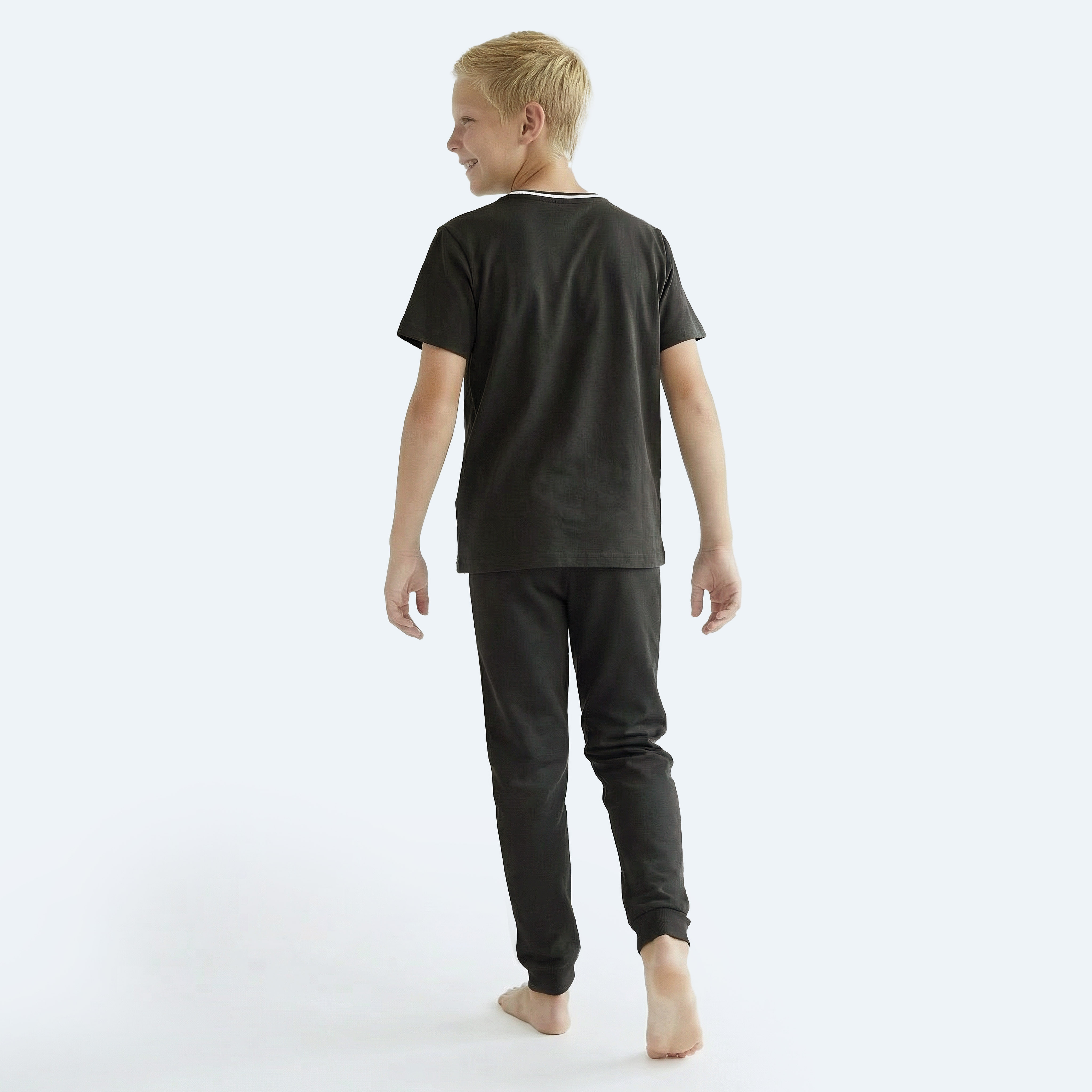 طقم بيجاما قطن برقبة ضيقة وأكمام قصيرة وطبعات من ديزني-boys-clothing-nightwear-image-3