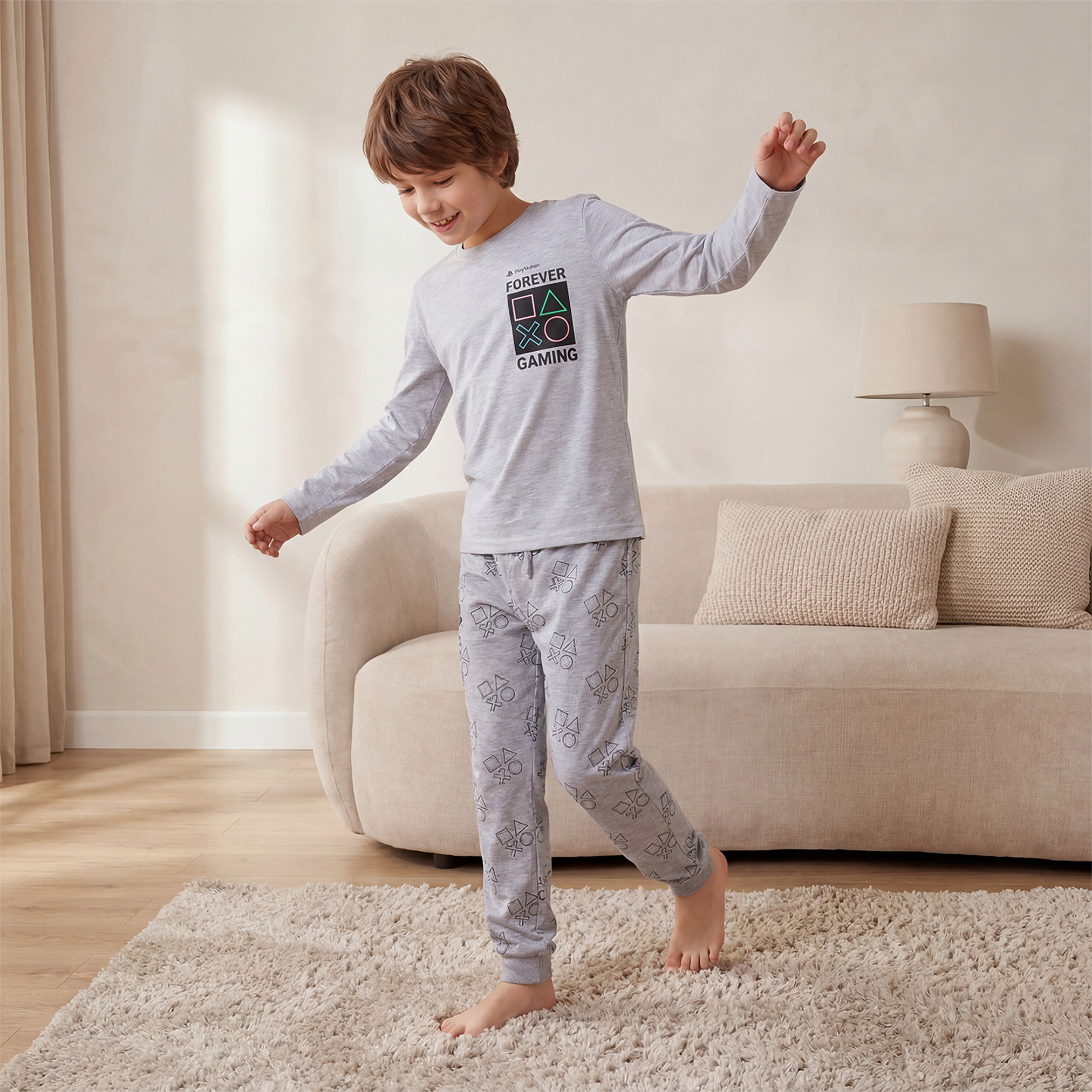 طقم بيجاما قطن بياقة ضيقة وأكمام طويلة وطبعات بلاي ستيشن-boys-clothing-nightwear-image-11