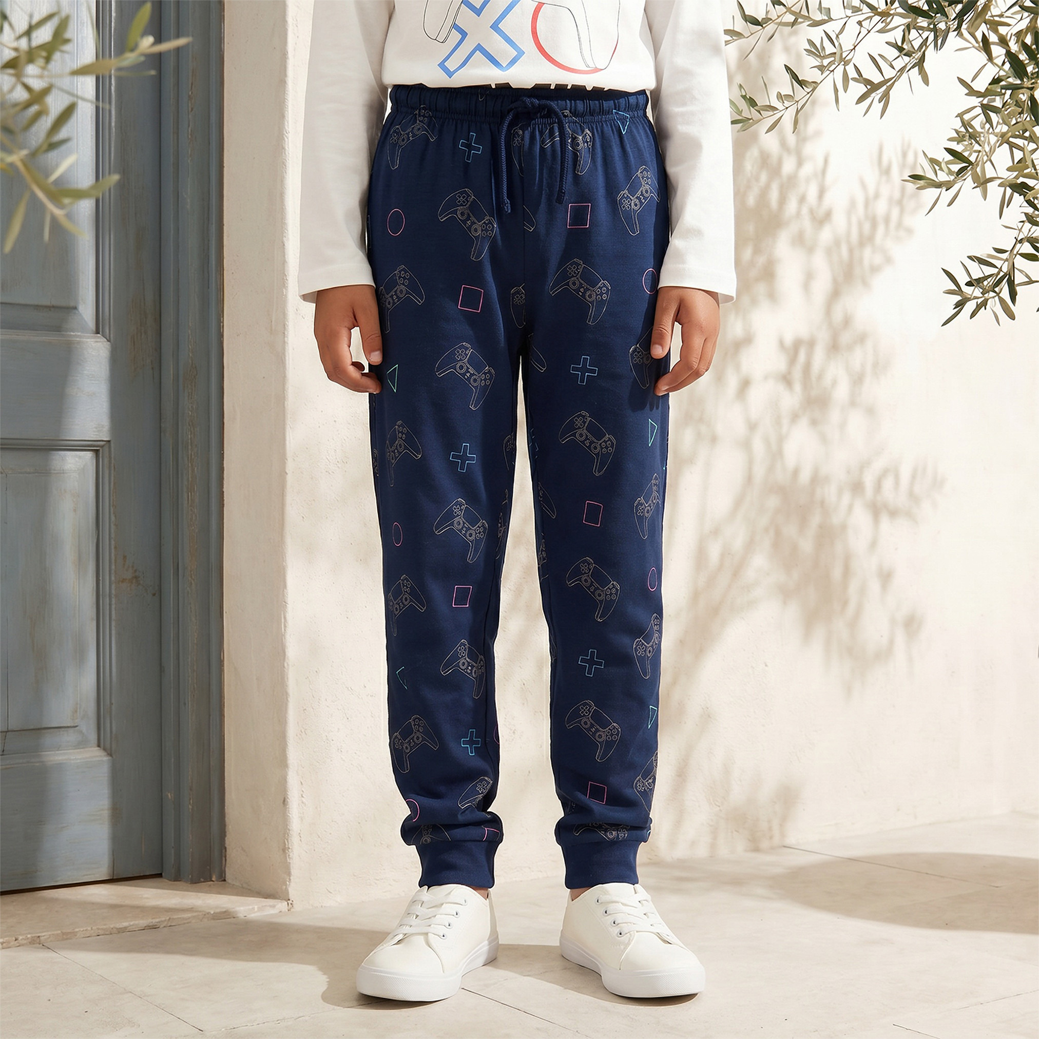 طقم بيجاما قطن بياقة ضيقة وأكمام طويلة وطبعات بلاي ستيشن-boys-clothing-nightwear-image-3