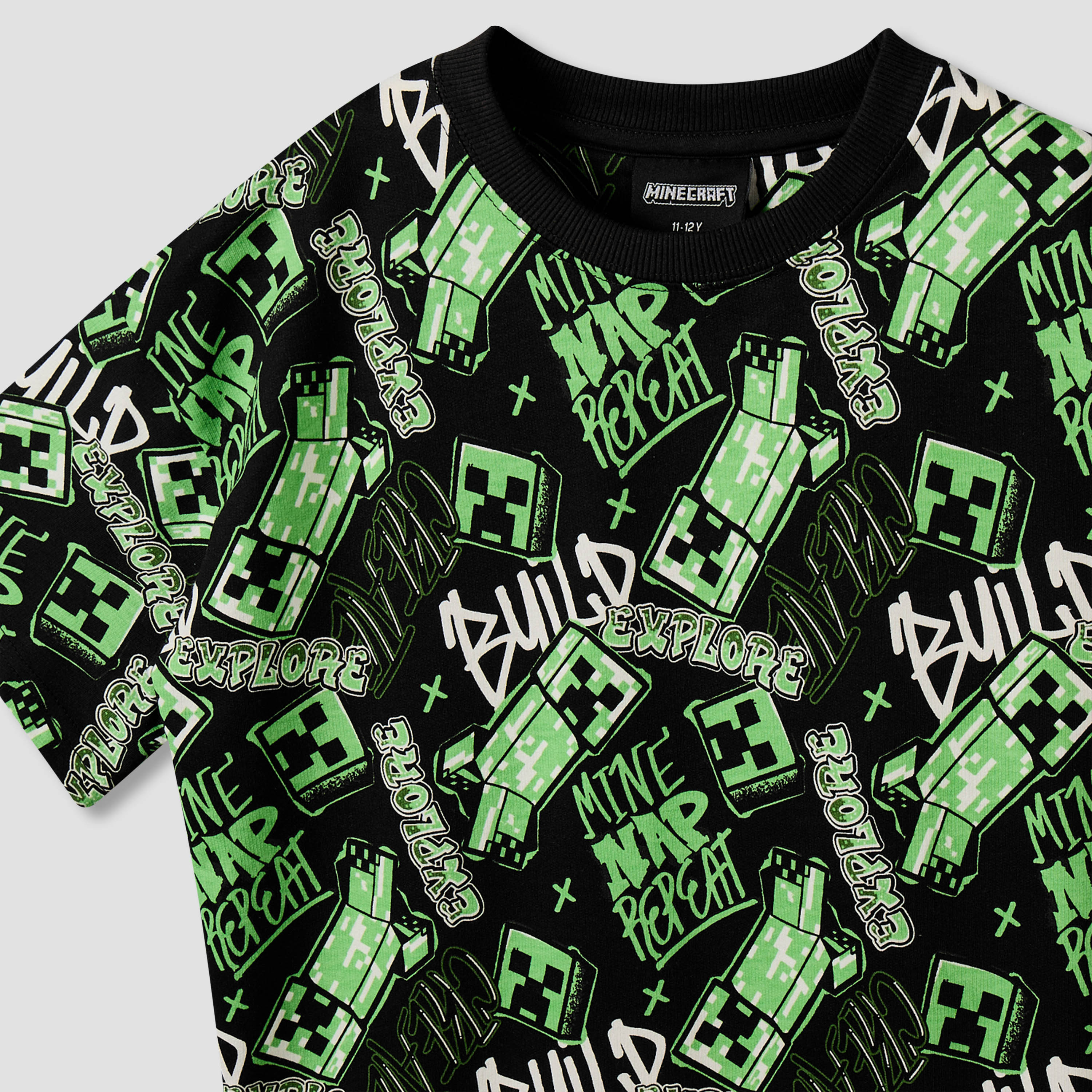 Minecraft Cotton Crew Neck Short Sleeves Pyjama Set with Drawstring Closure-boys-clothing-nightwear-image-6